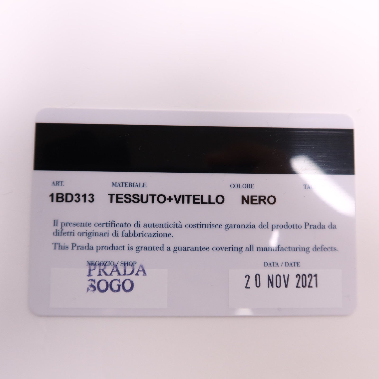 PRADA 尼龍Padded Re-Nylon Small銀扣肩背袋