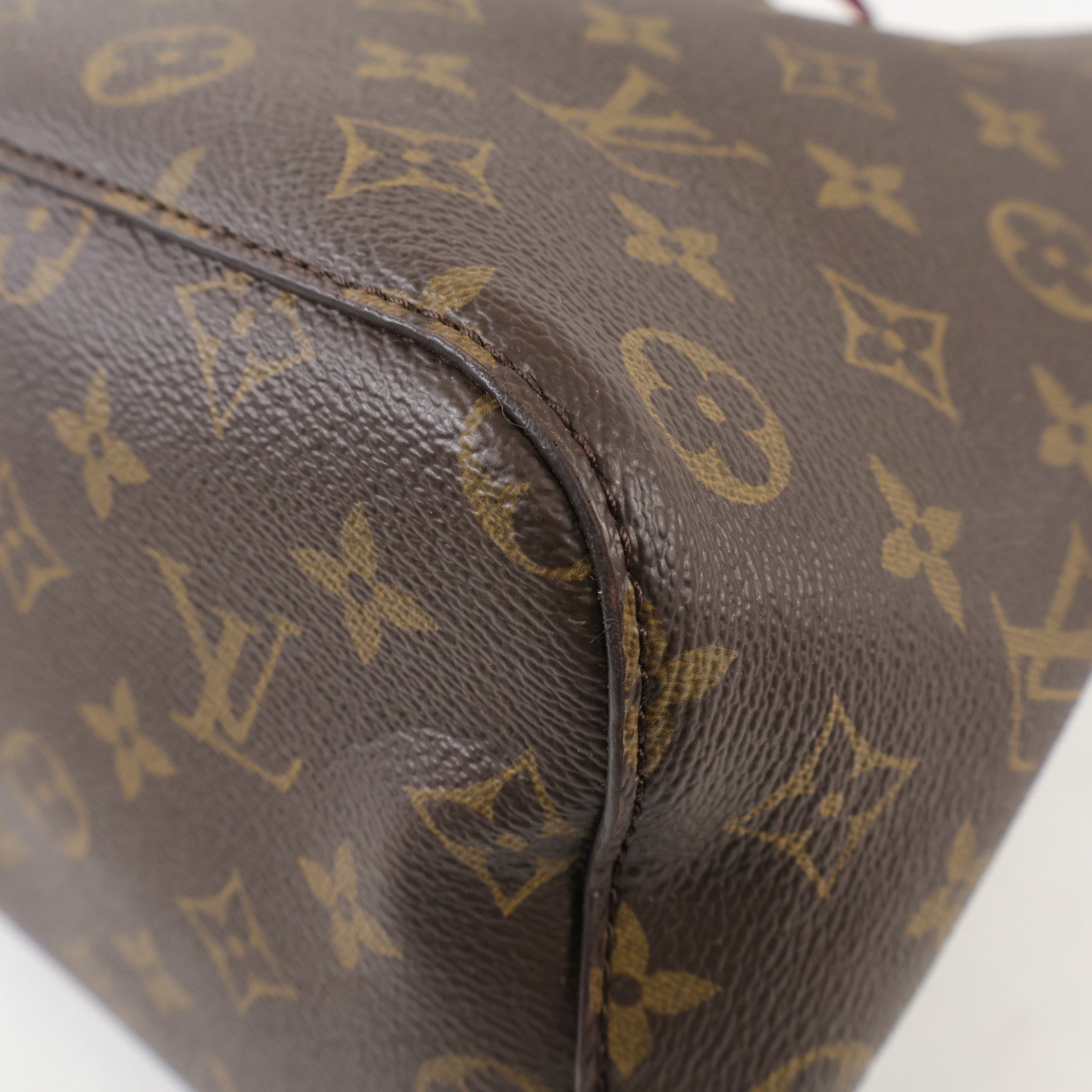 LOUIS VUITTON Monogram Neo Noe Bucket Bag金扣肩背袋Coquelicot
