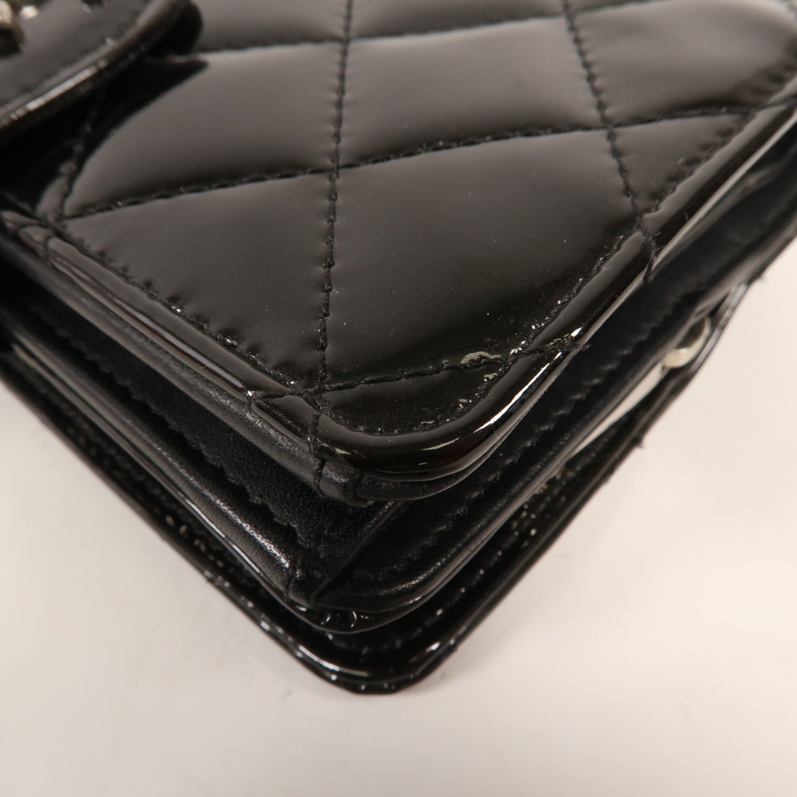 CHANEL 漆皮皮革Wallet銀扣錢包