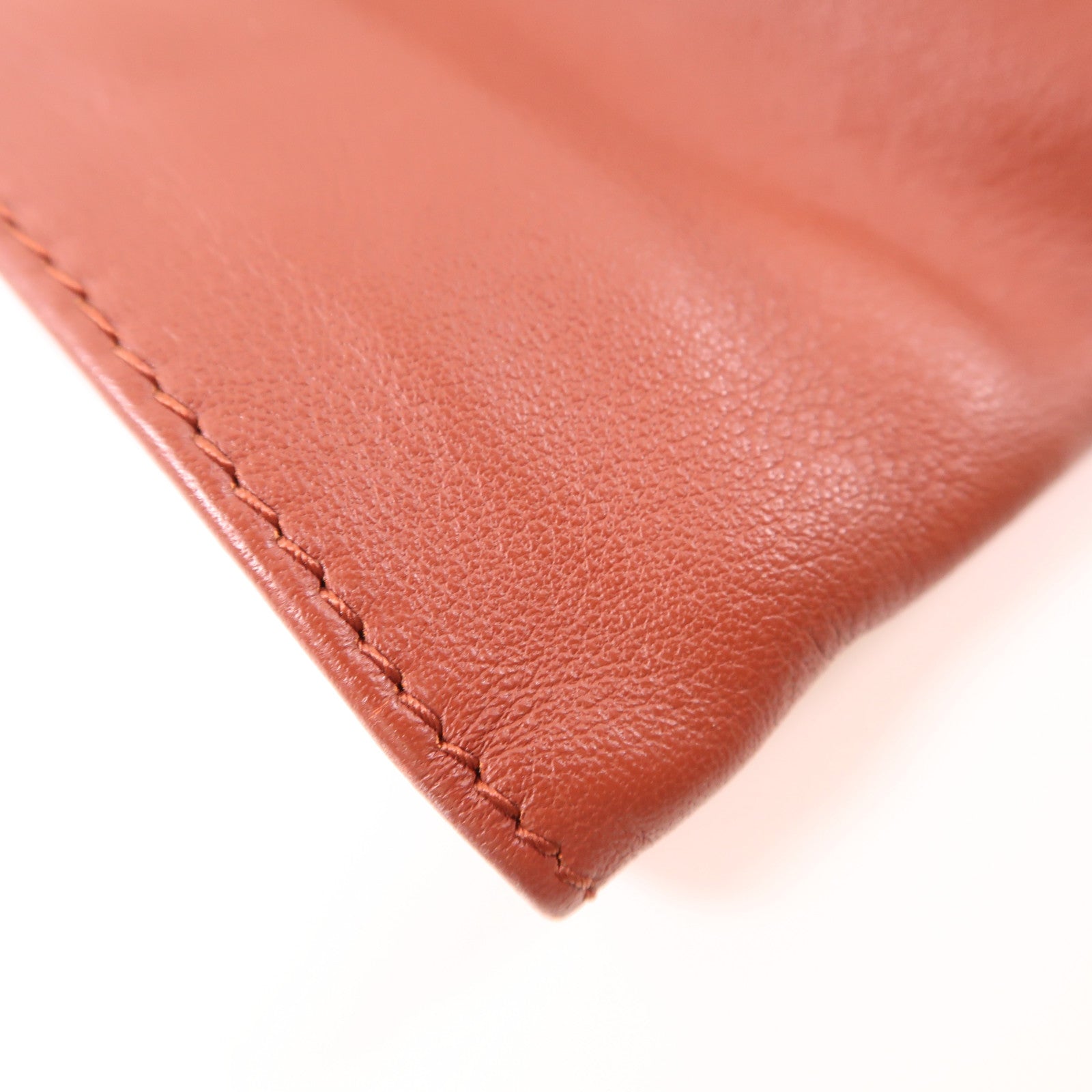 BOTTEGA VENETA 牛皮皮革Hand Bag金扣手挽袋