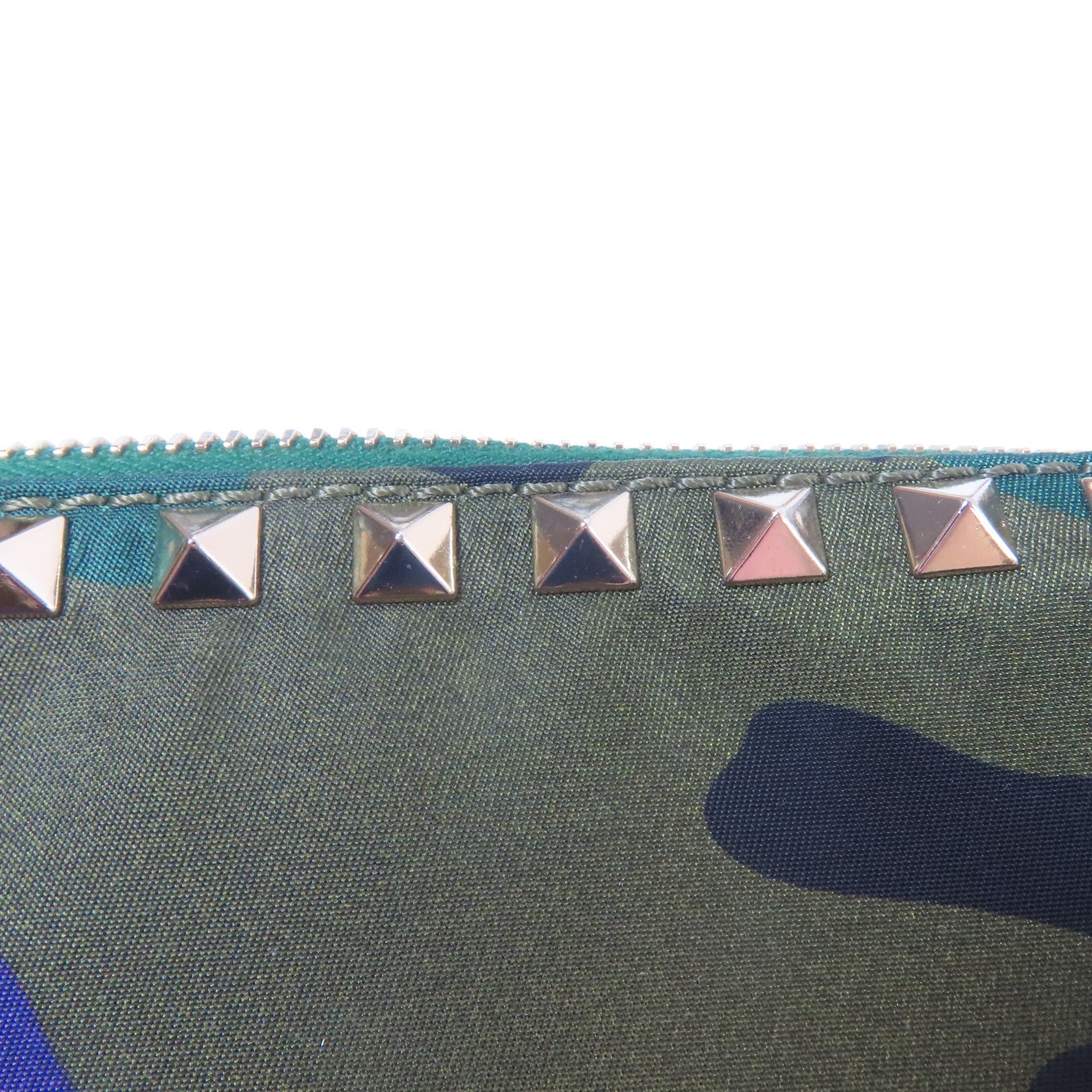 Valentino 【激減優惠】尼龍Clutch Bag金扣手拿包迷彩色