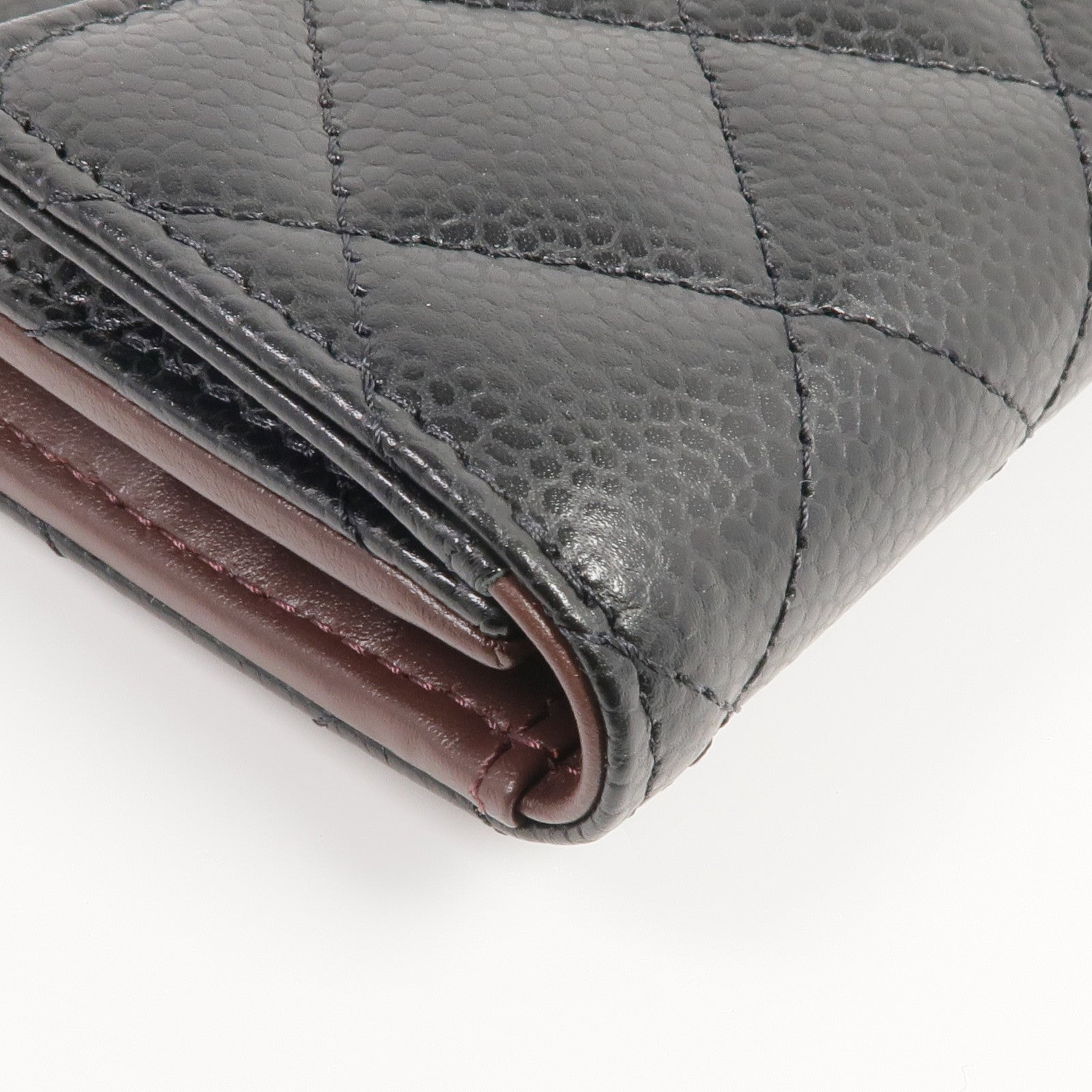 CHANEL 牛皮皮革Trifold Wallet金扣錢包