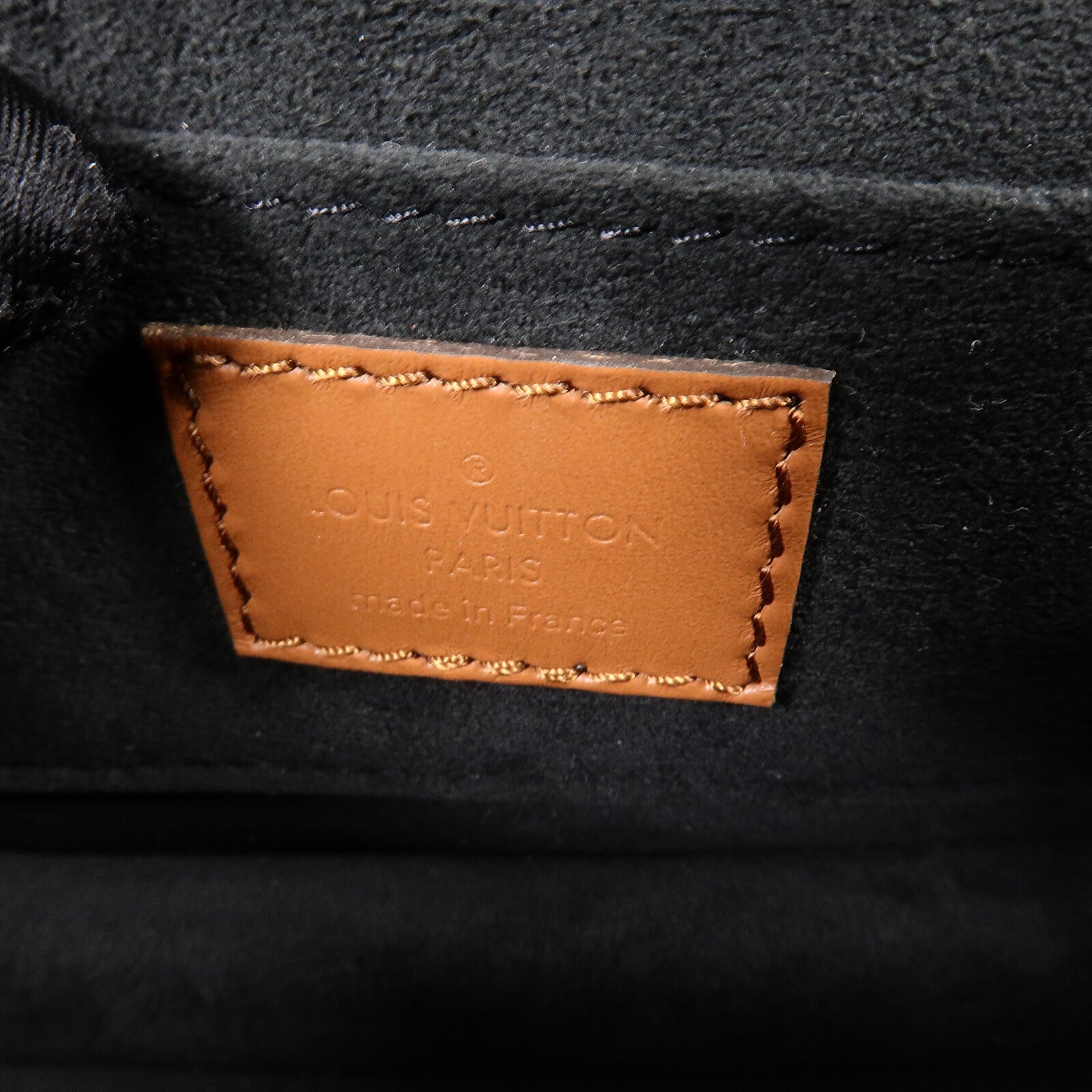 LOUIS VUITTON Monogram Reverse Dauphine East West手挽肩背兩用袋