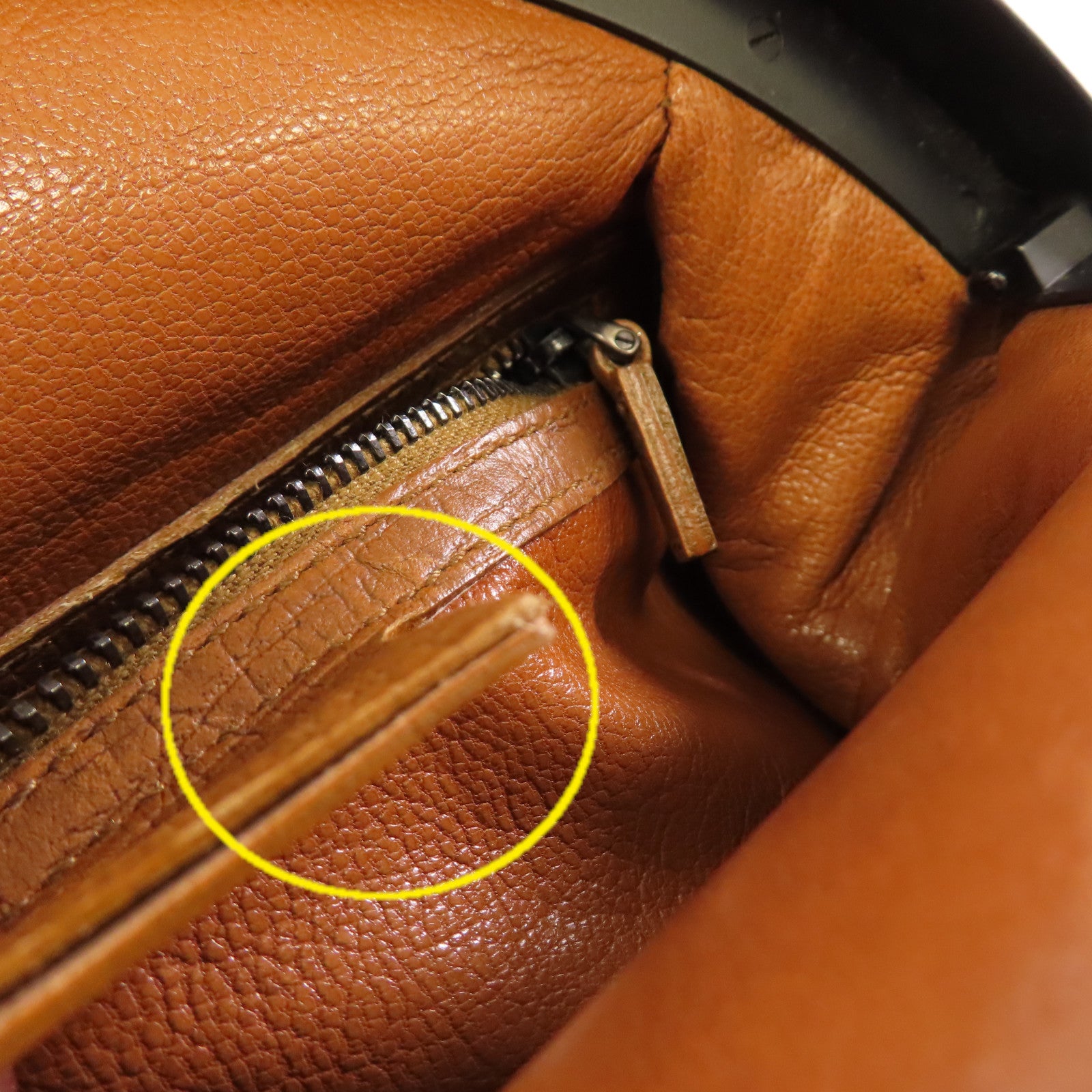 GUCCI 牛皮皮革Bamboo Handbag手挽袋啡色/黑色