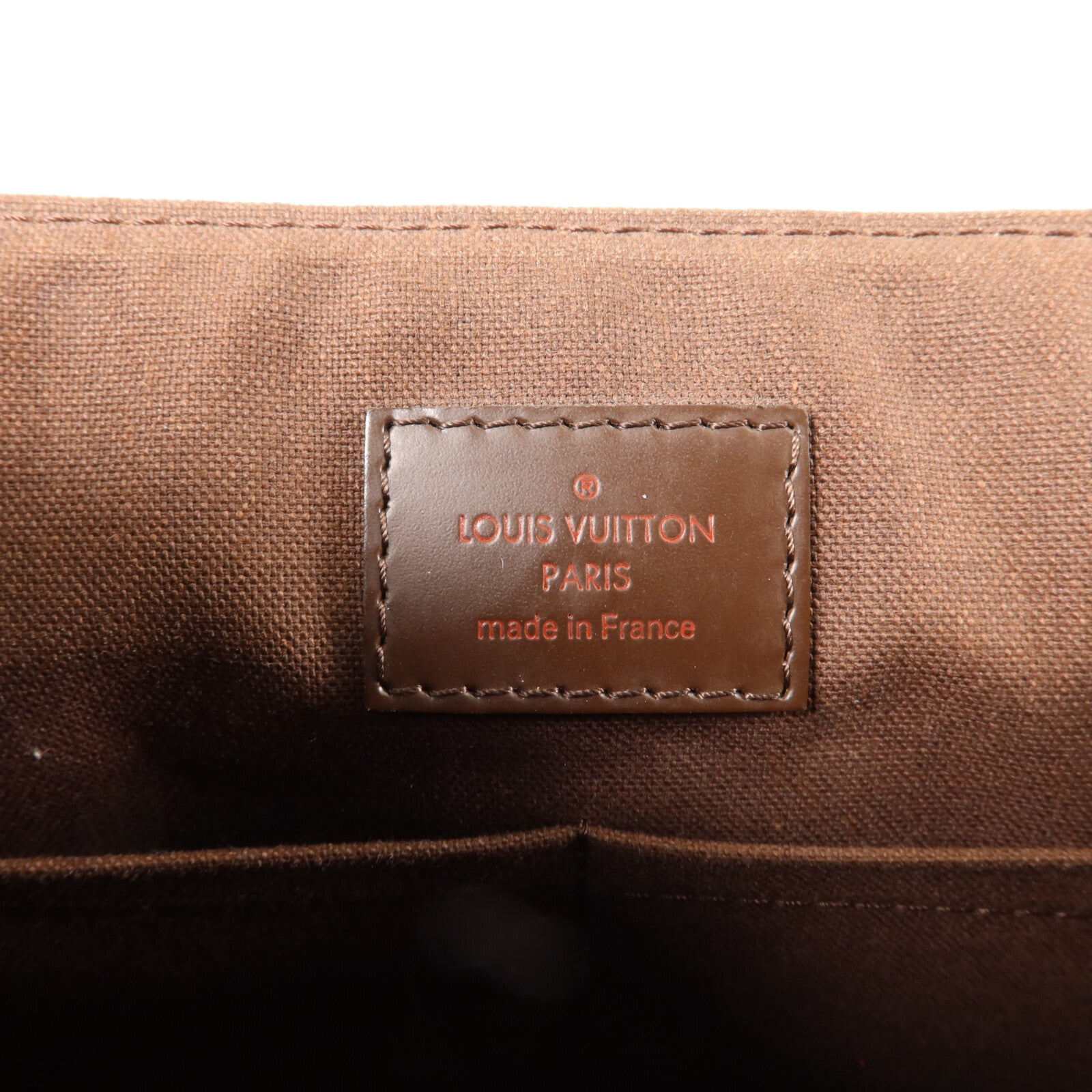 LOUIS VUITTON Damier District PM金扣肩背袋