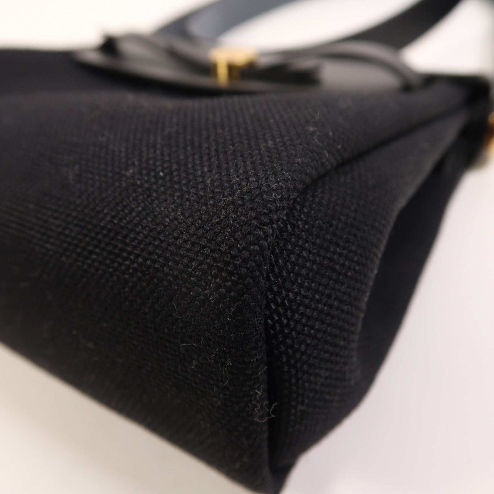 HERMES 帆布Mini Herbag金扣肩背袋