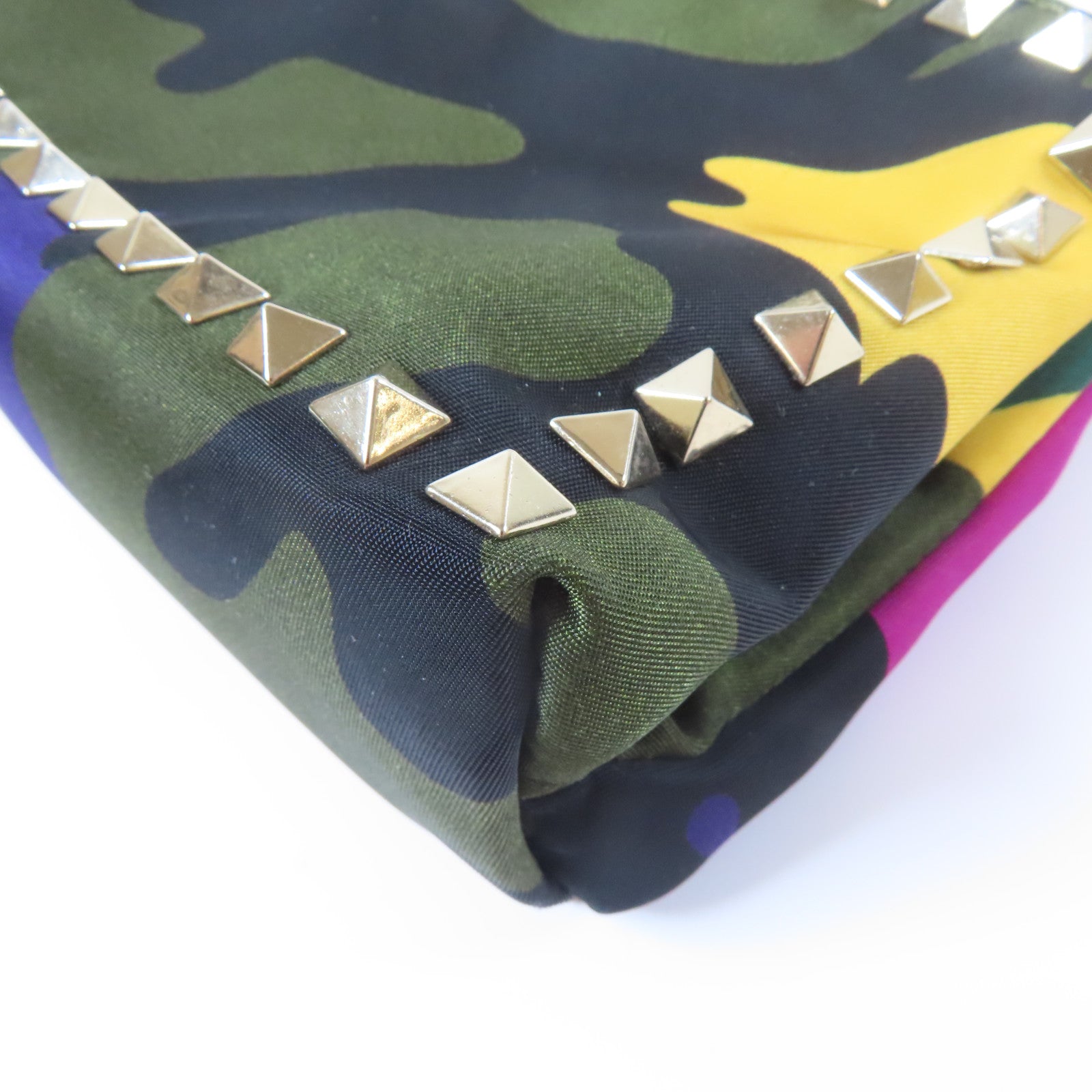 Valentino 【激減優惠】尼龍Clutch Bag金扣手拿包迷彩色