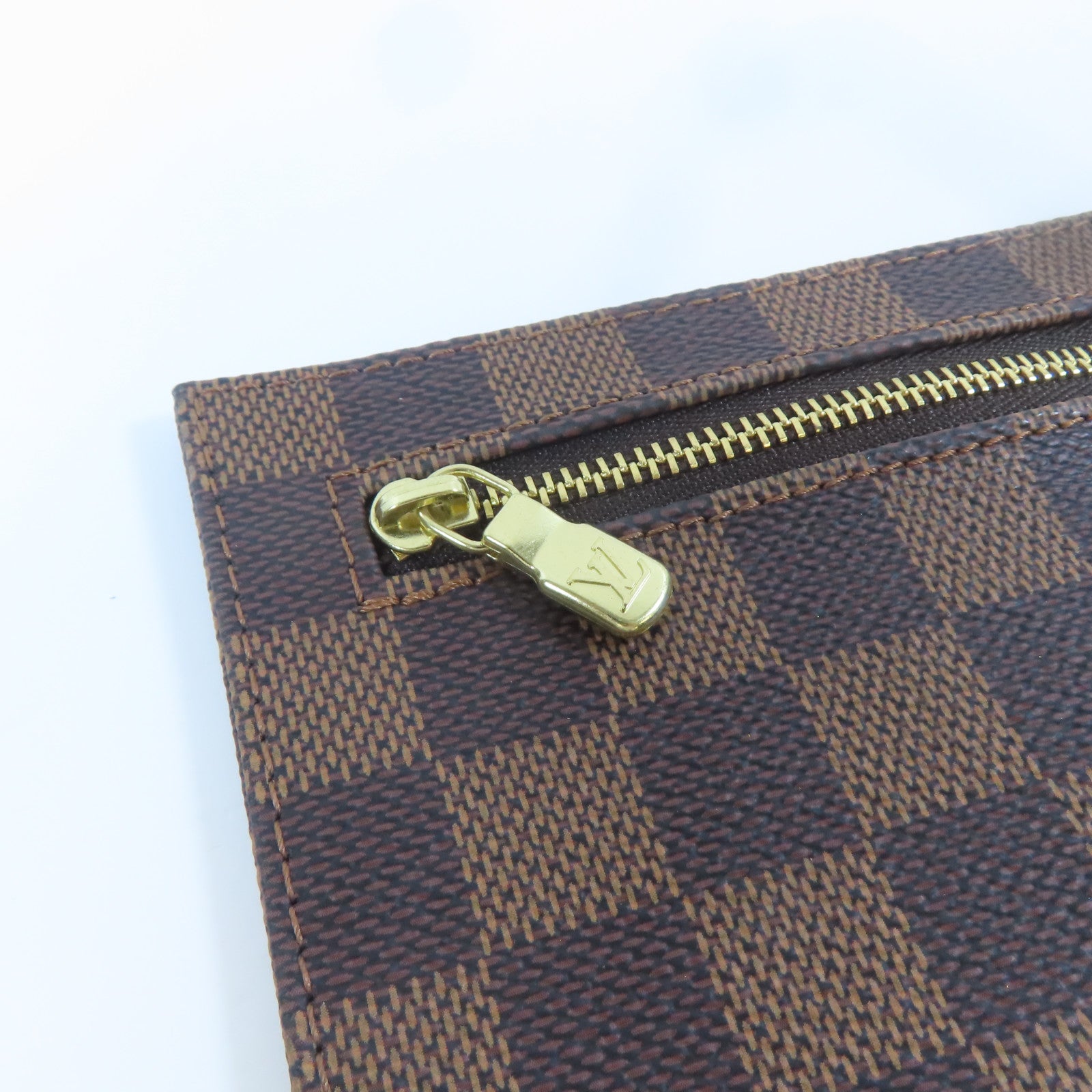 LOUIS VUITTON Damier Ebene Clifton金扣肩背袋啡色