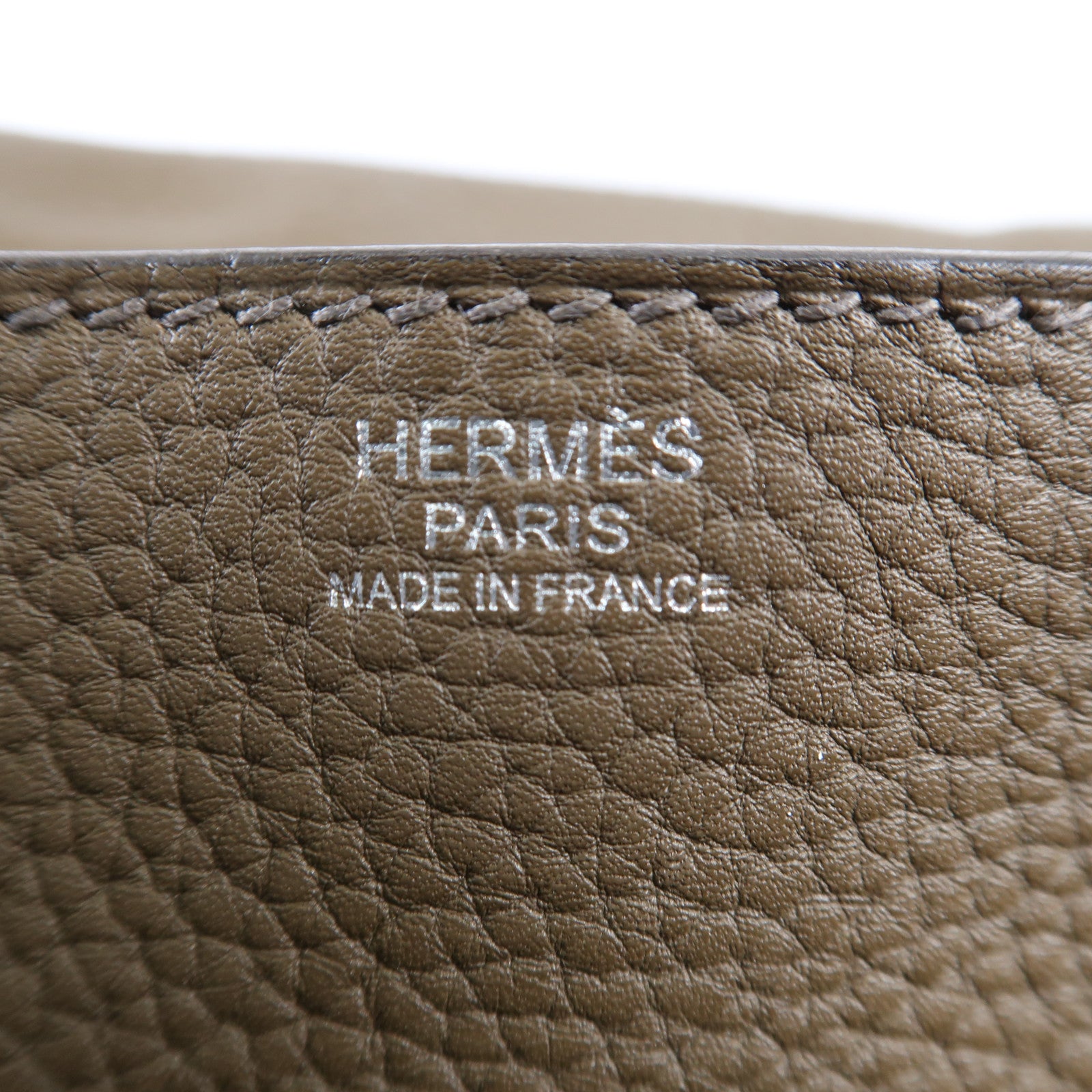 HERMES 【激減優惠】Clemence皮革Steve 35銀扣肩背袋Taupe