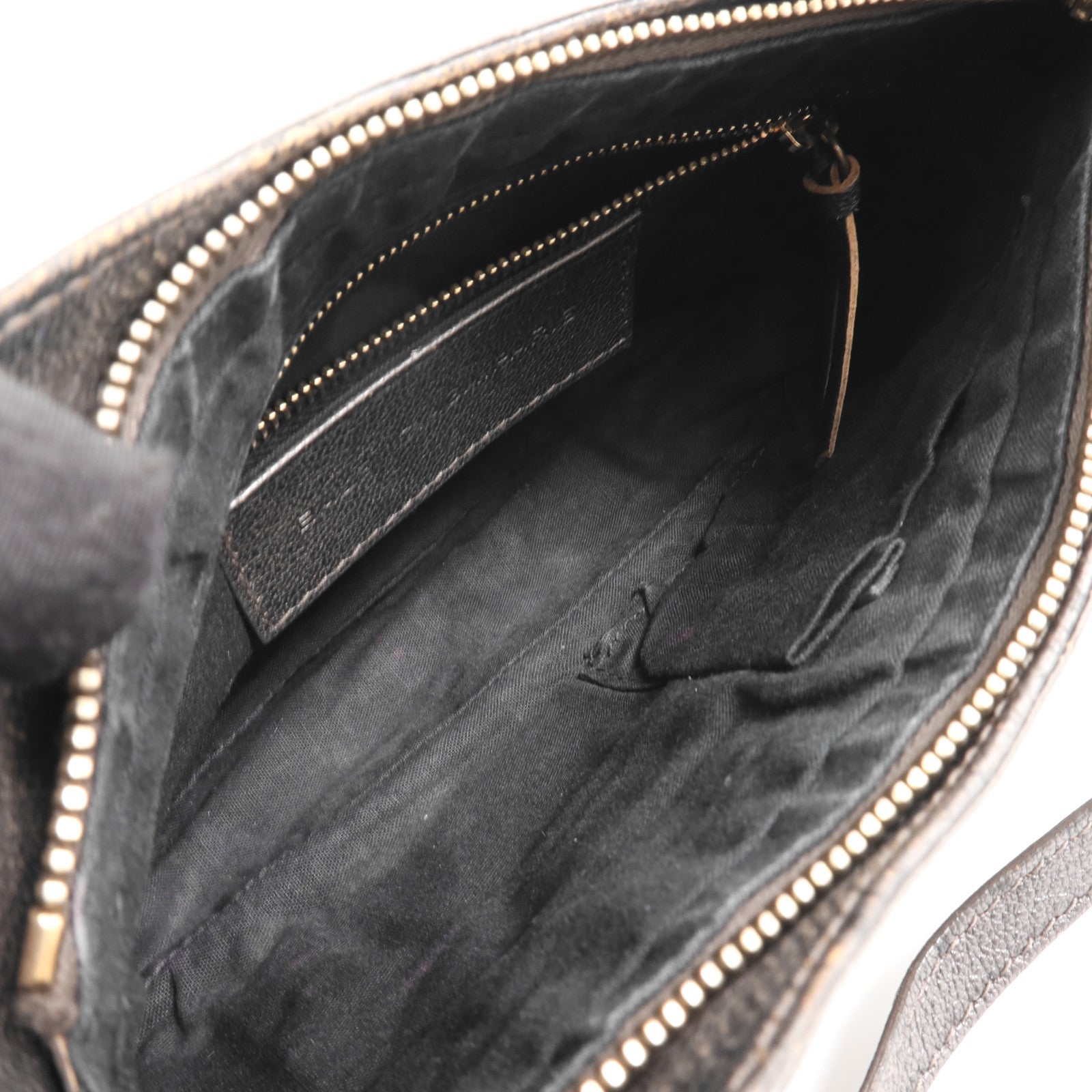 BALENCIAGA 羊皮皮革Classic Hip金扣肩背袋