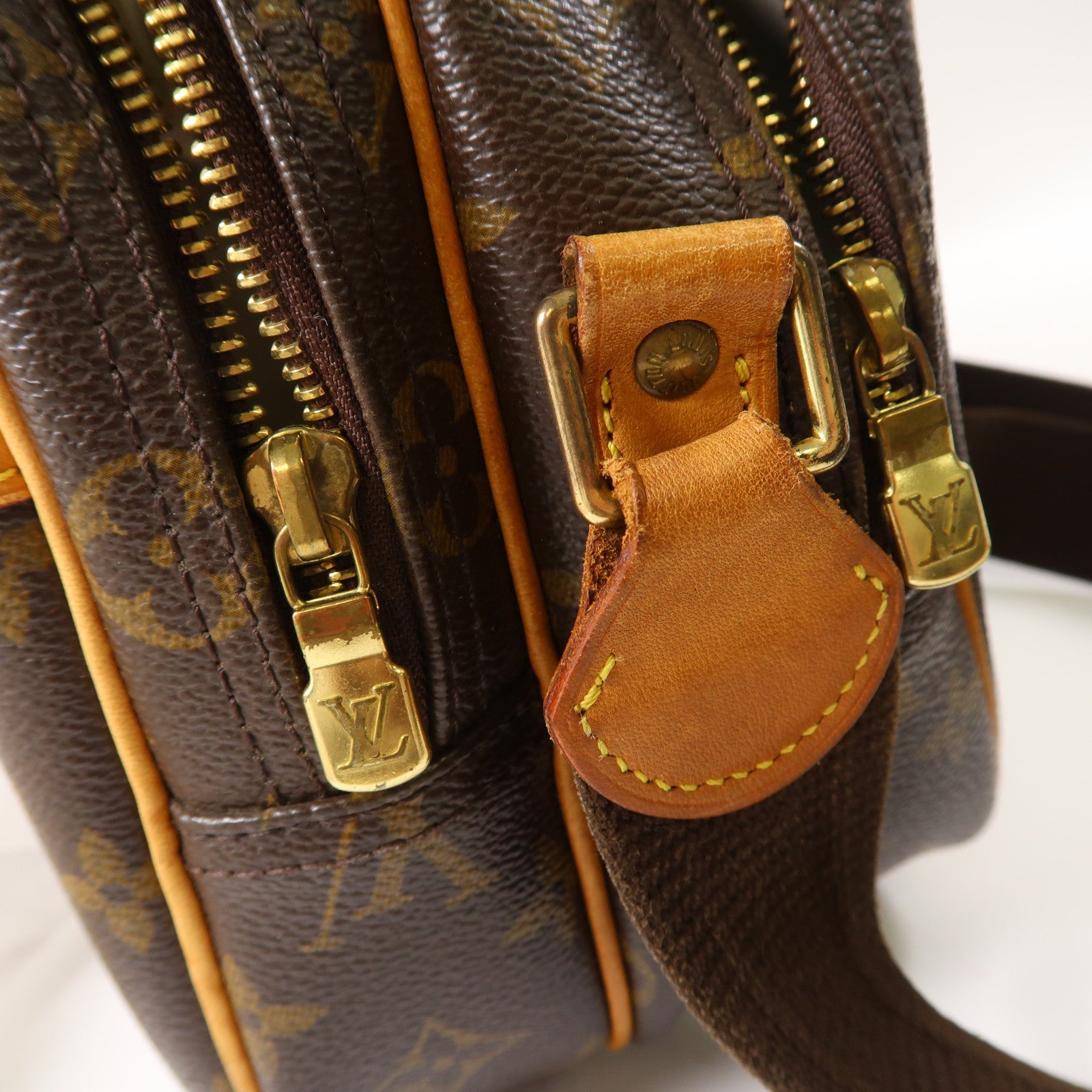 LOUIS VUITTON LV GHW Reporter PM Shoulder Bag M45254 Monogram Brown