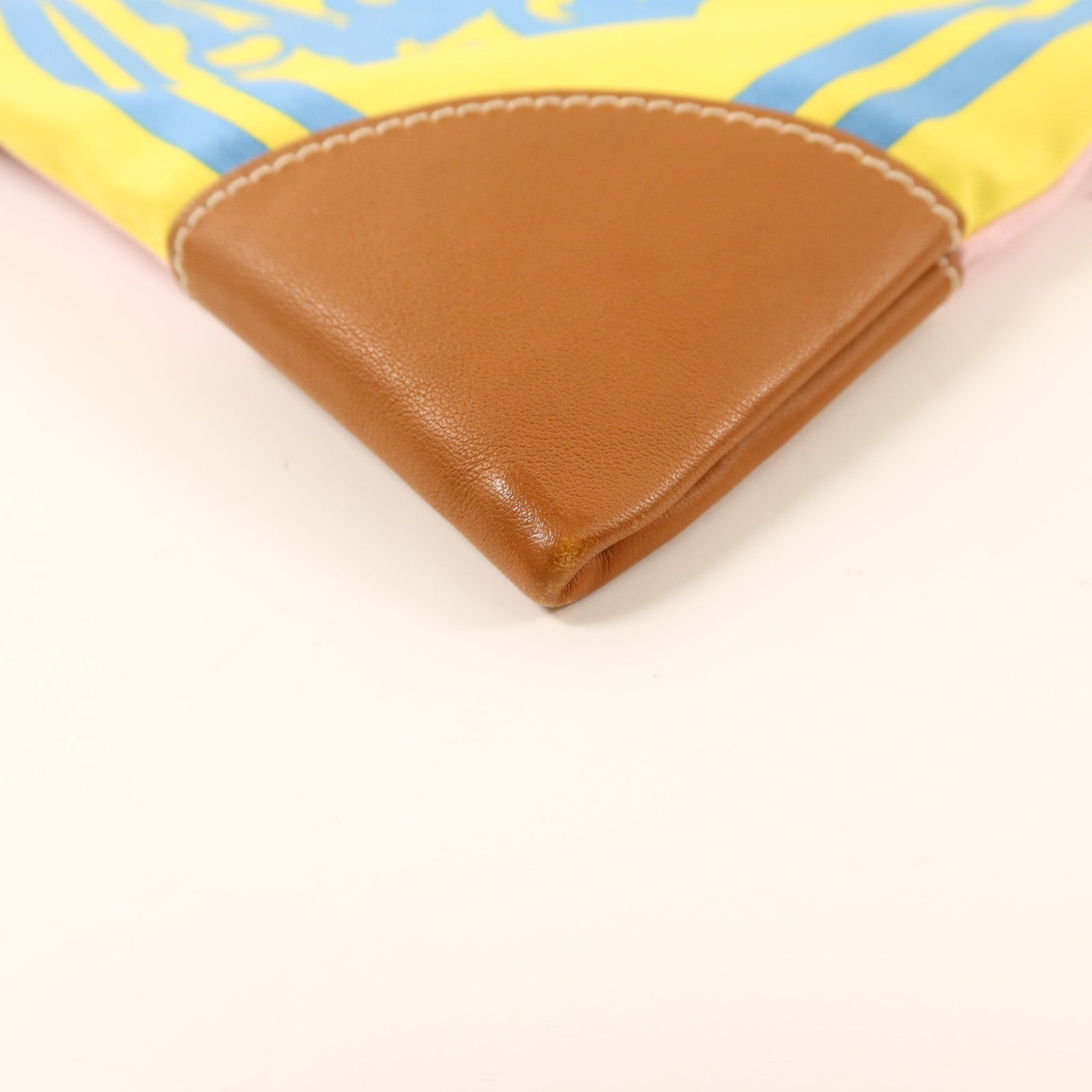 HERMES 絲質Silk City銀扣肩背袋