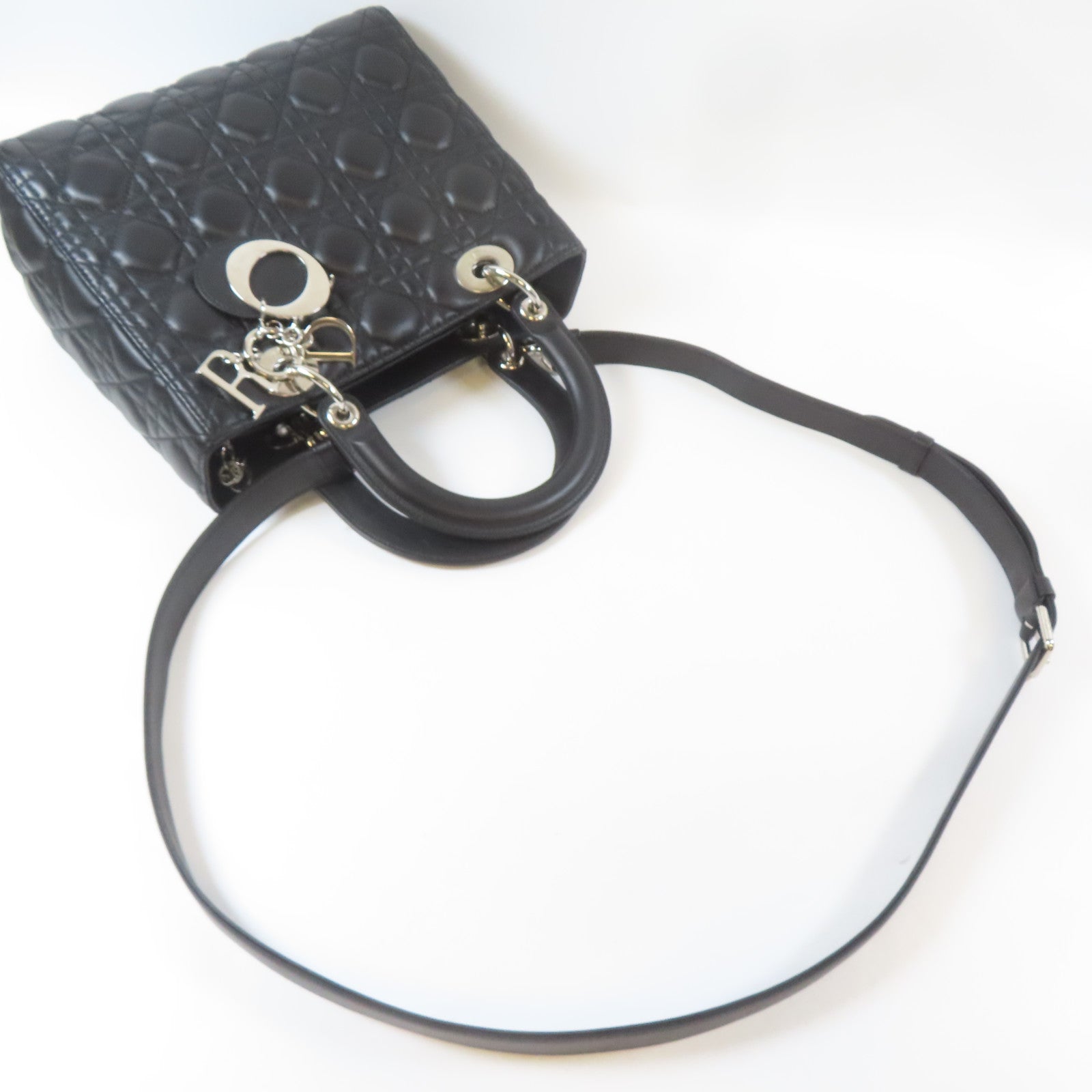 Dior 牛皮皮革Lady Dior Medium 2 Way Bag銀扣手挽肩背兩用袋黑色