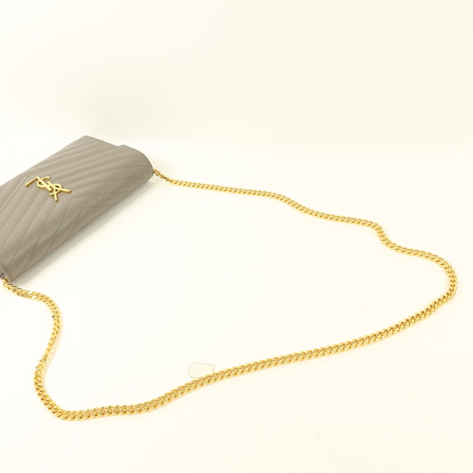 SAINT LAURENT 牛皮皮革Cassandre Envelope鏈帶肩背袋