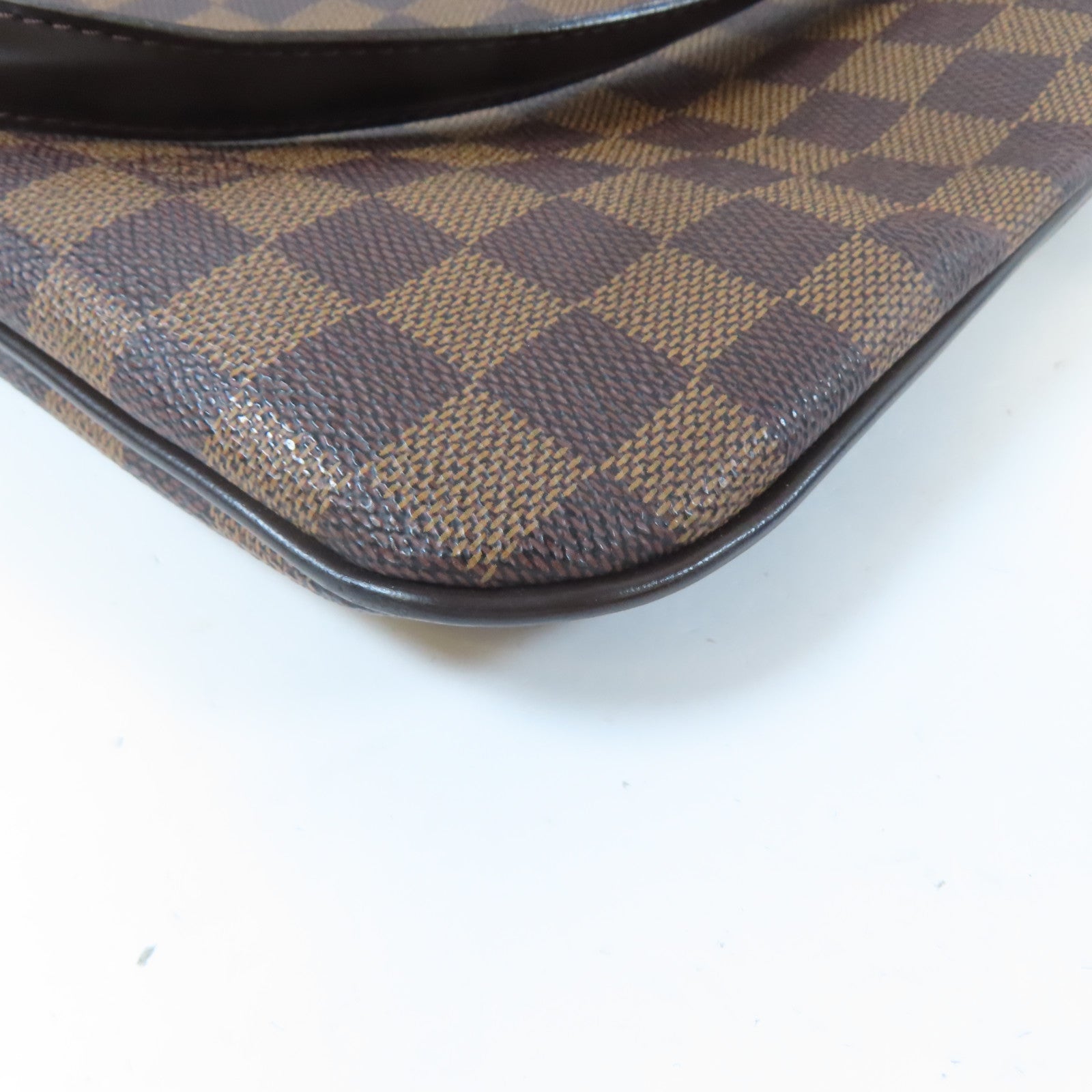 LOUIS VUITTON Damier Ebene Clifton金扣肩背袋啡色