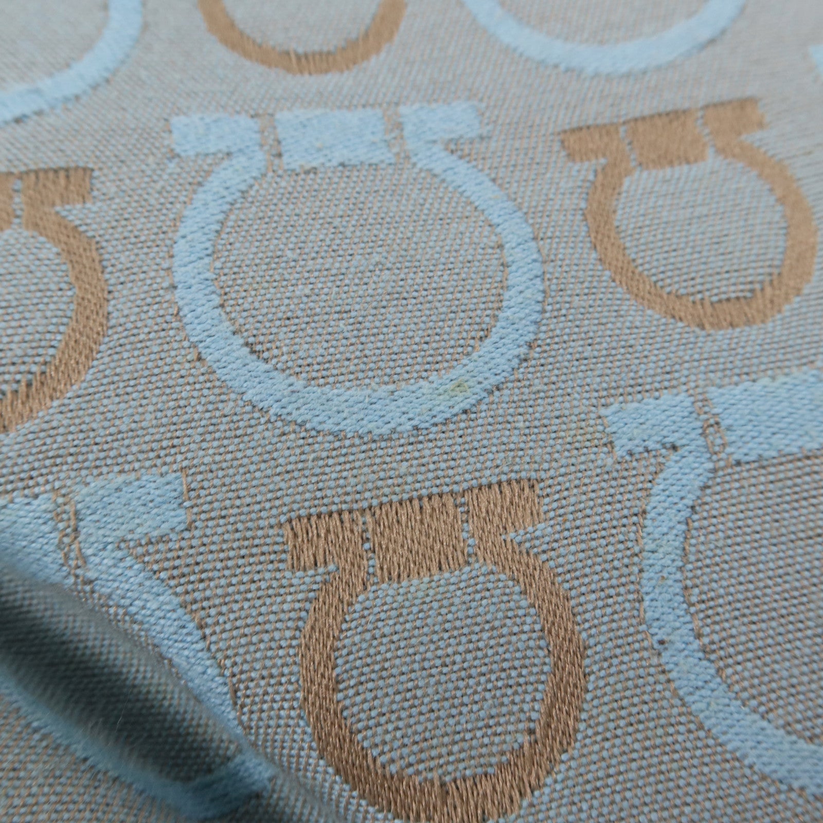 Salvatore Ferragamo 帆布Shoulder Bag金扣肩背袋