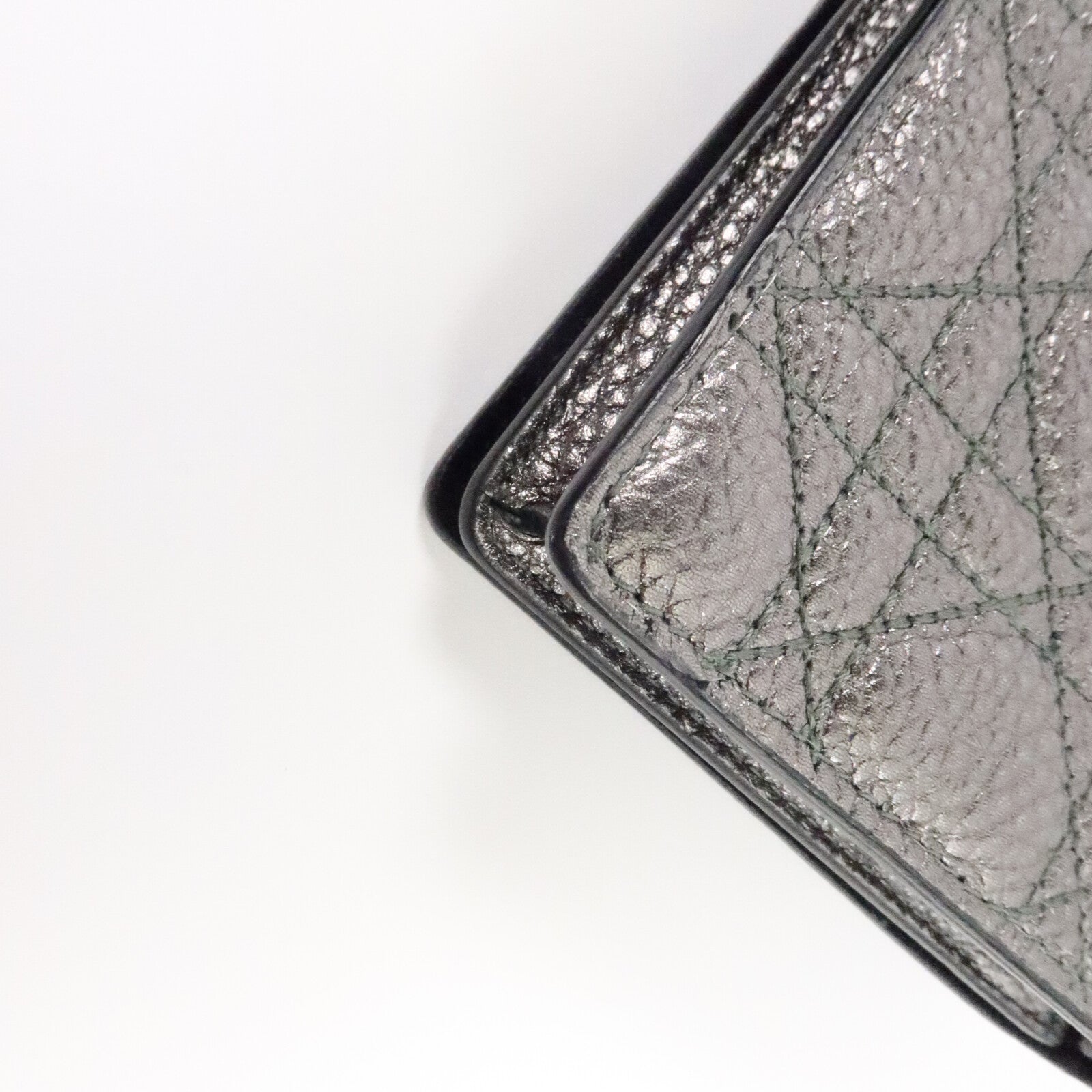 Dior 牛皮皮革Wallet On Cahin手拿包