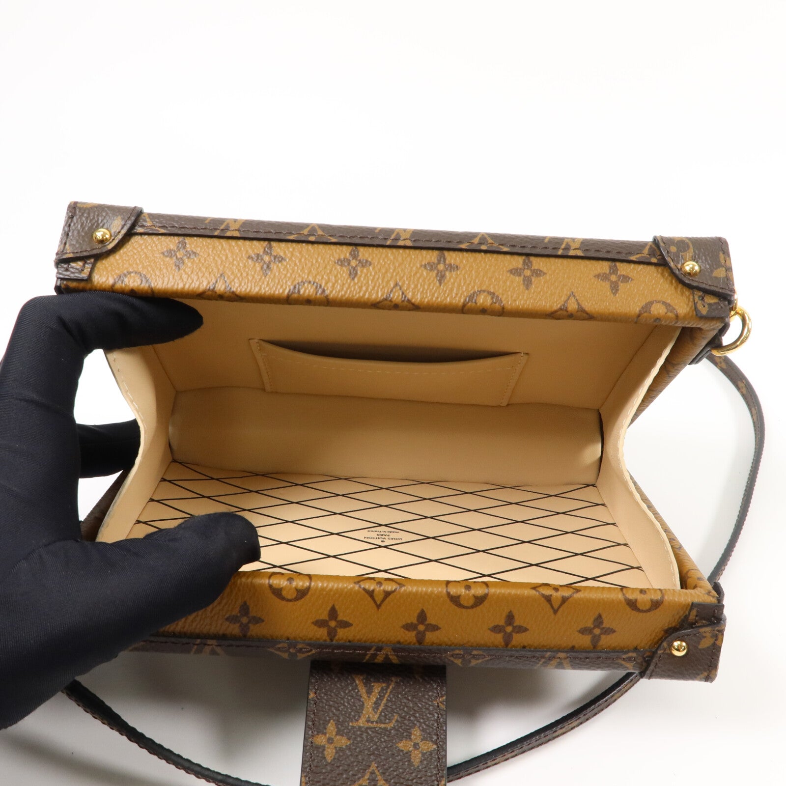 LOUIS VUITTON Monogram Reverse Petite Malle金扣肩背袋