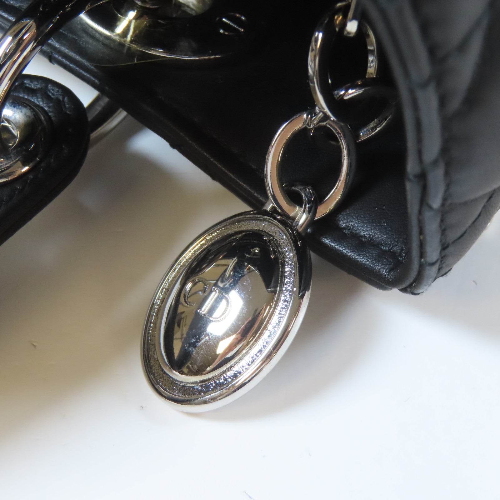 Dior 牛皮皮革Lady Dior Medium 2 Way Bag銀扣手挽肩背兩用袋黑色