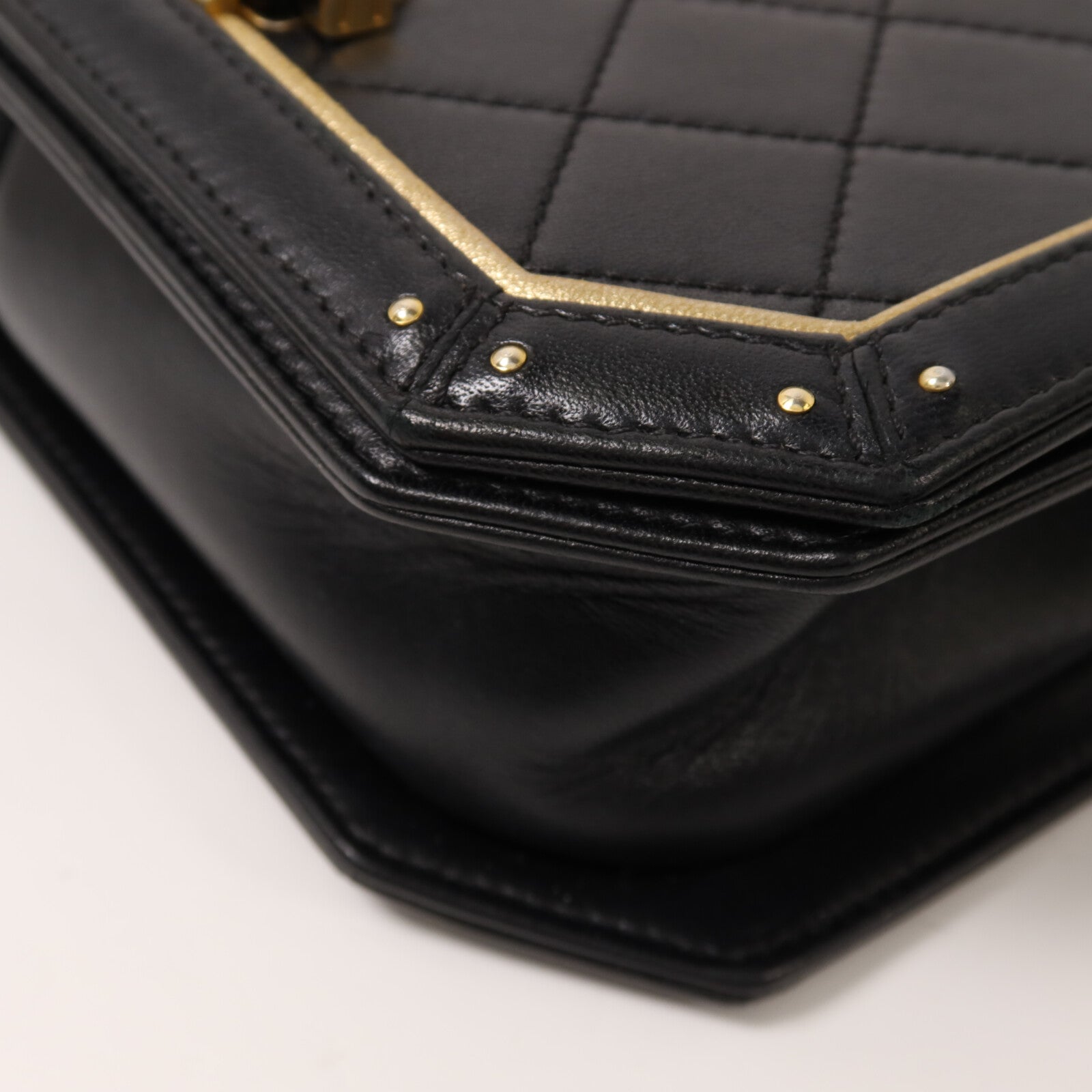 CHANEL 羊皮皮革Shoulder Bag金扣鏈帶肩背袋