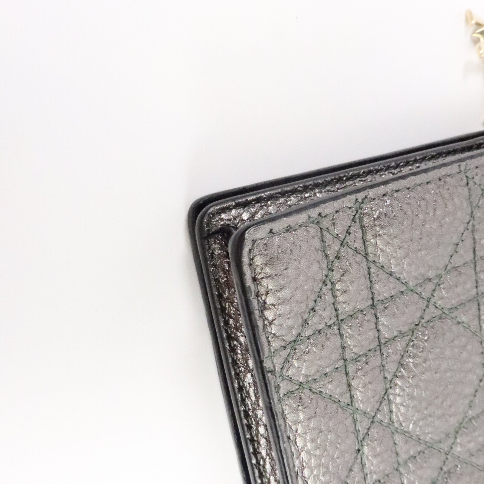 Dior 牛皮皮革Wallet On Cahin手拿包
