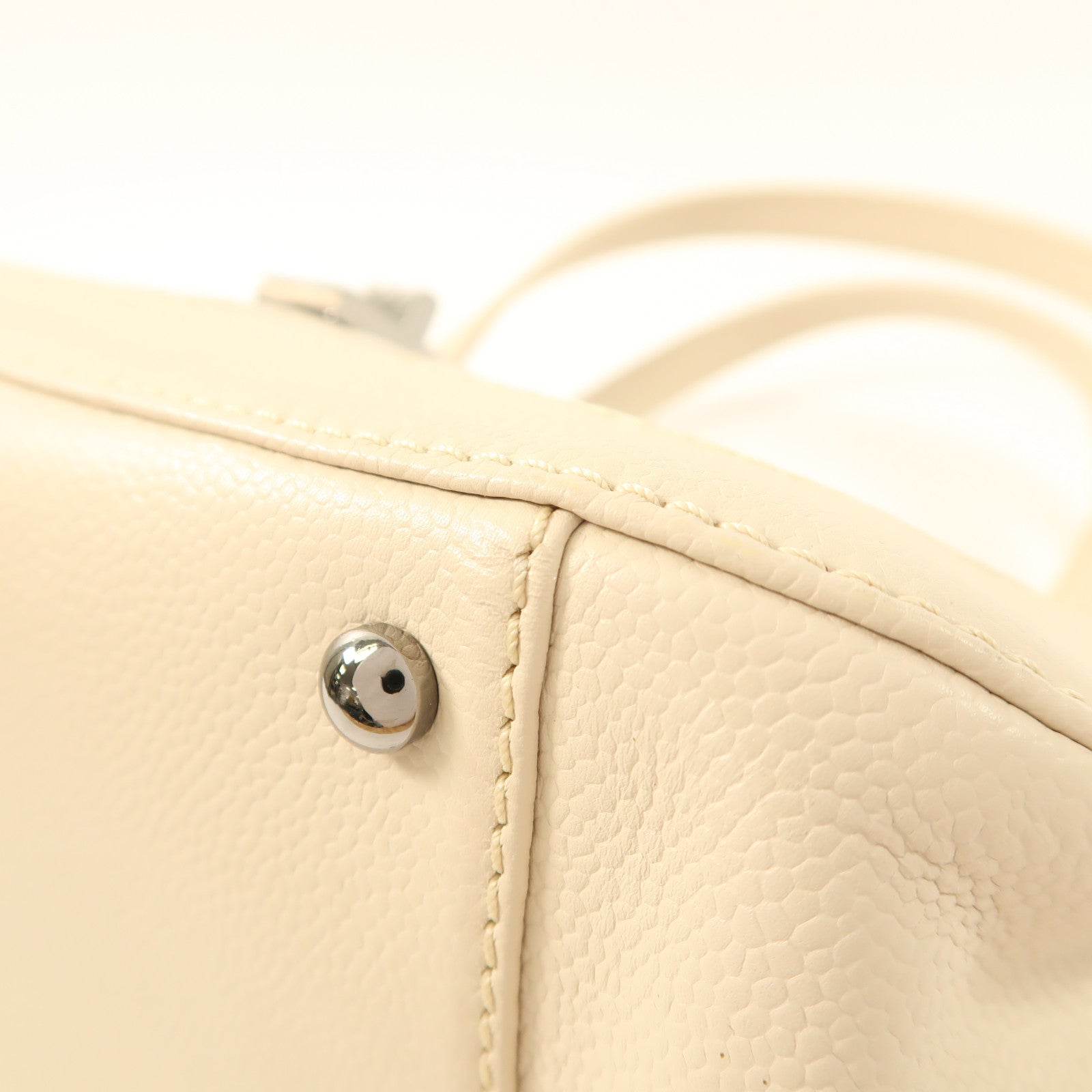 CHANEL 牛皮皮革Quilted Mademoiselle Flap Bag肩背袋