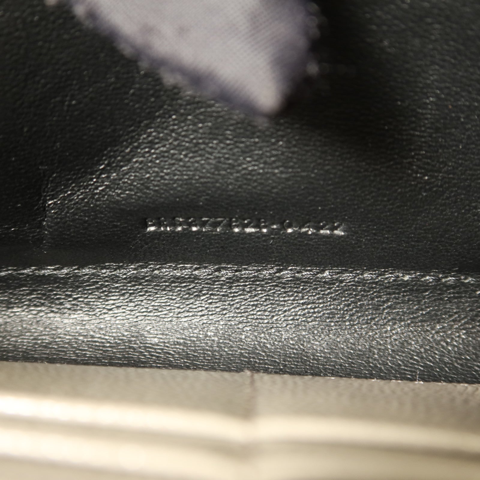 SAINT LAURENT 牛皮皮革Cassandre Envelope鏈帶肩背袋