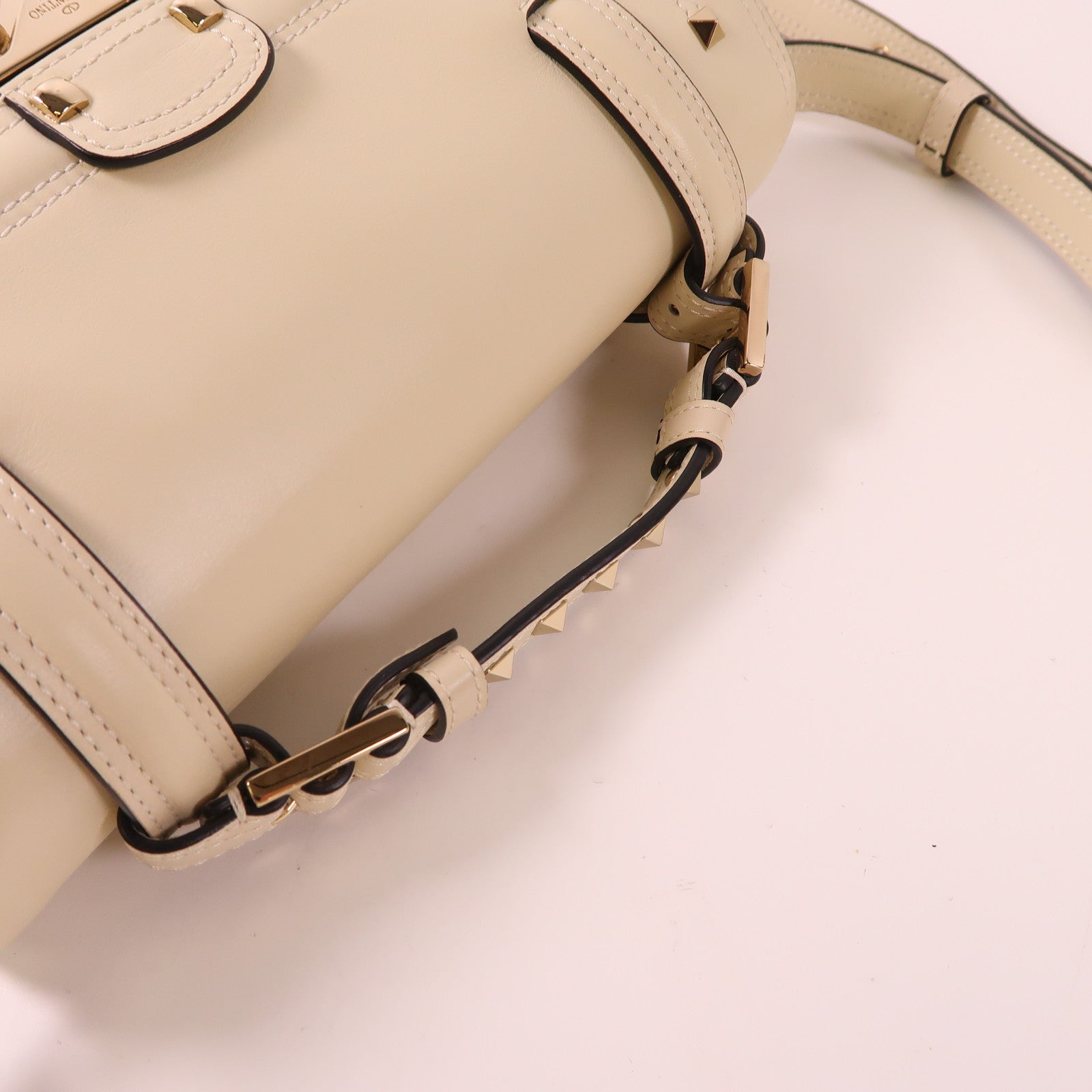 Valentino 【激減優惠】牛皮皮革Shoulder Bag金扣手挽肩背兩用袋