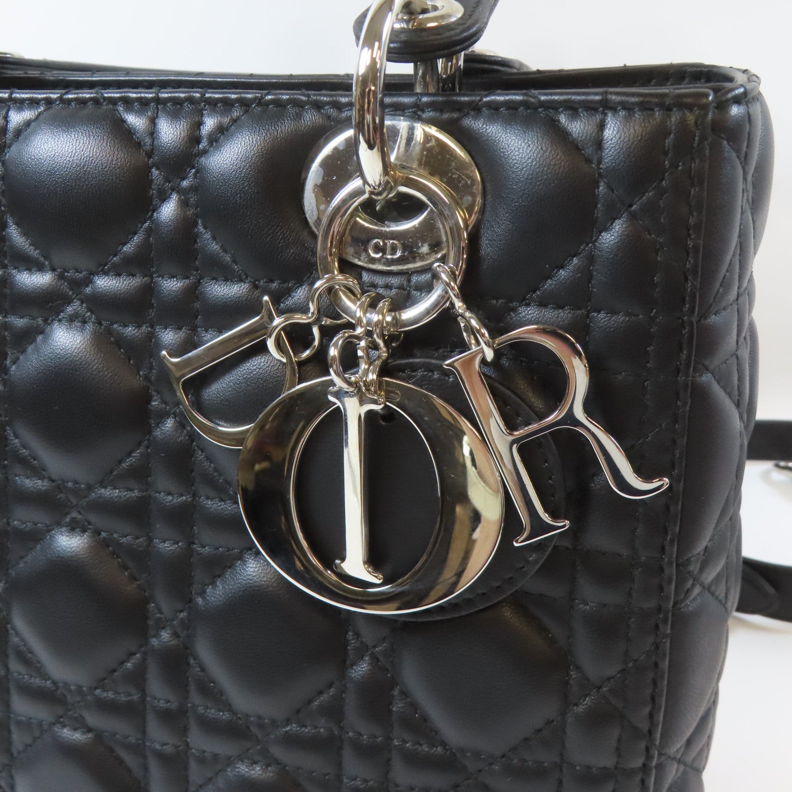 Dior 牛皮皮革Lady Dior Medium 2 Way Bag銀扣手挽肩背兩用袋黑色