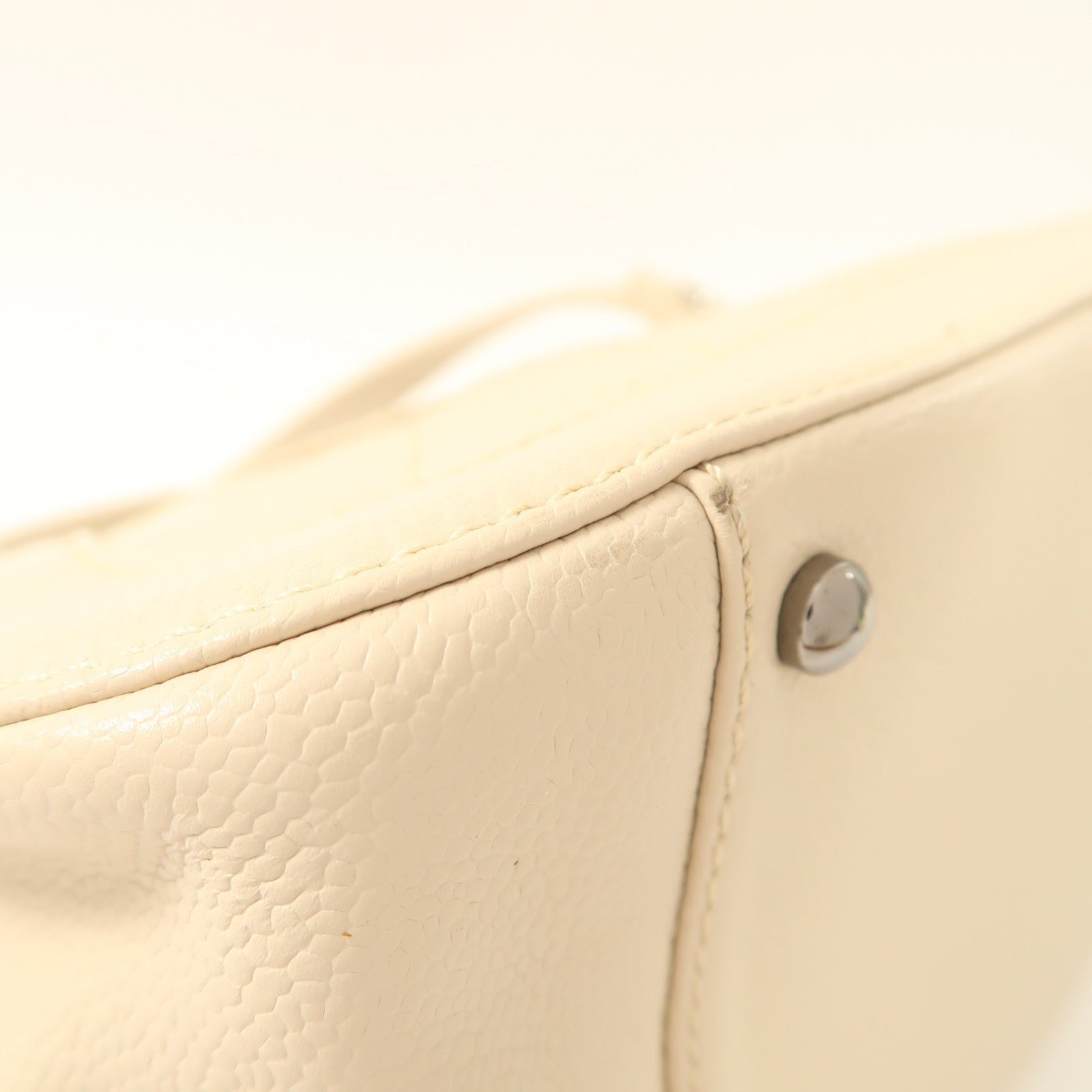 CHANEL 牛皮皮革Quilted Mademoiselle Flap Bag肩背袋
