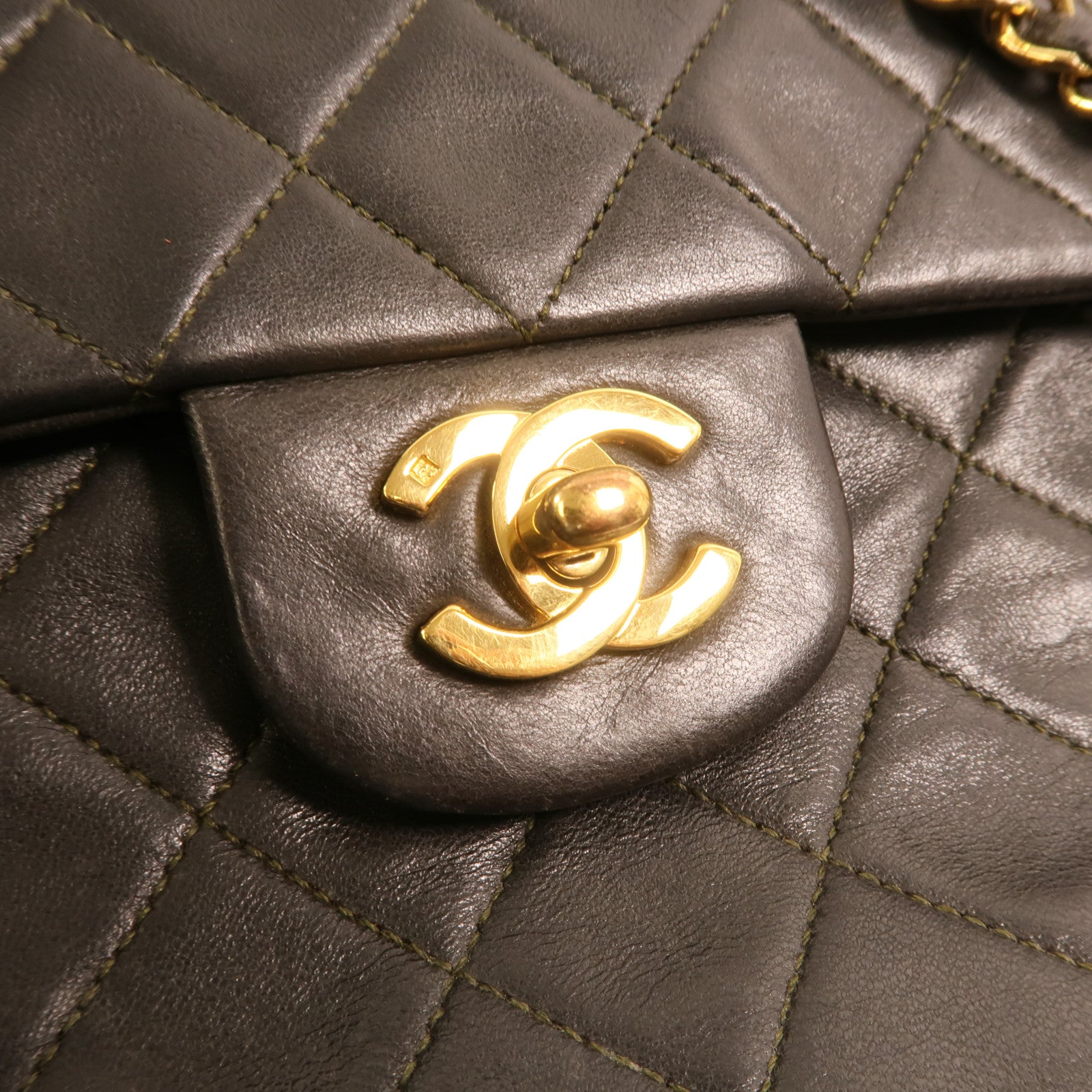 CHANEL 羊皮皮革Vintage Classic Flap Bag金扣鏈帶肩背袋