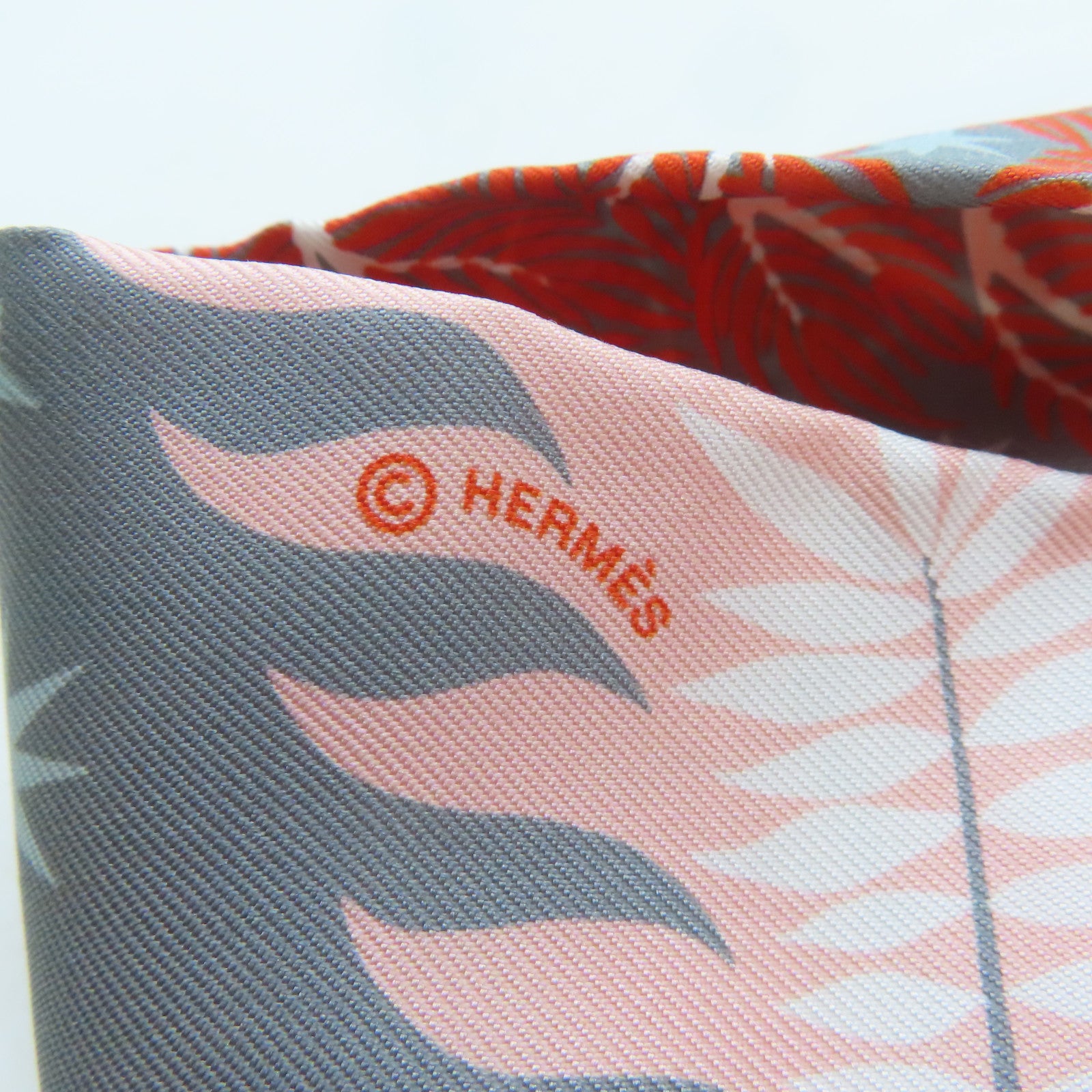 HERMES 【激減優惠】絲質Twilly絲巾粉紅色