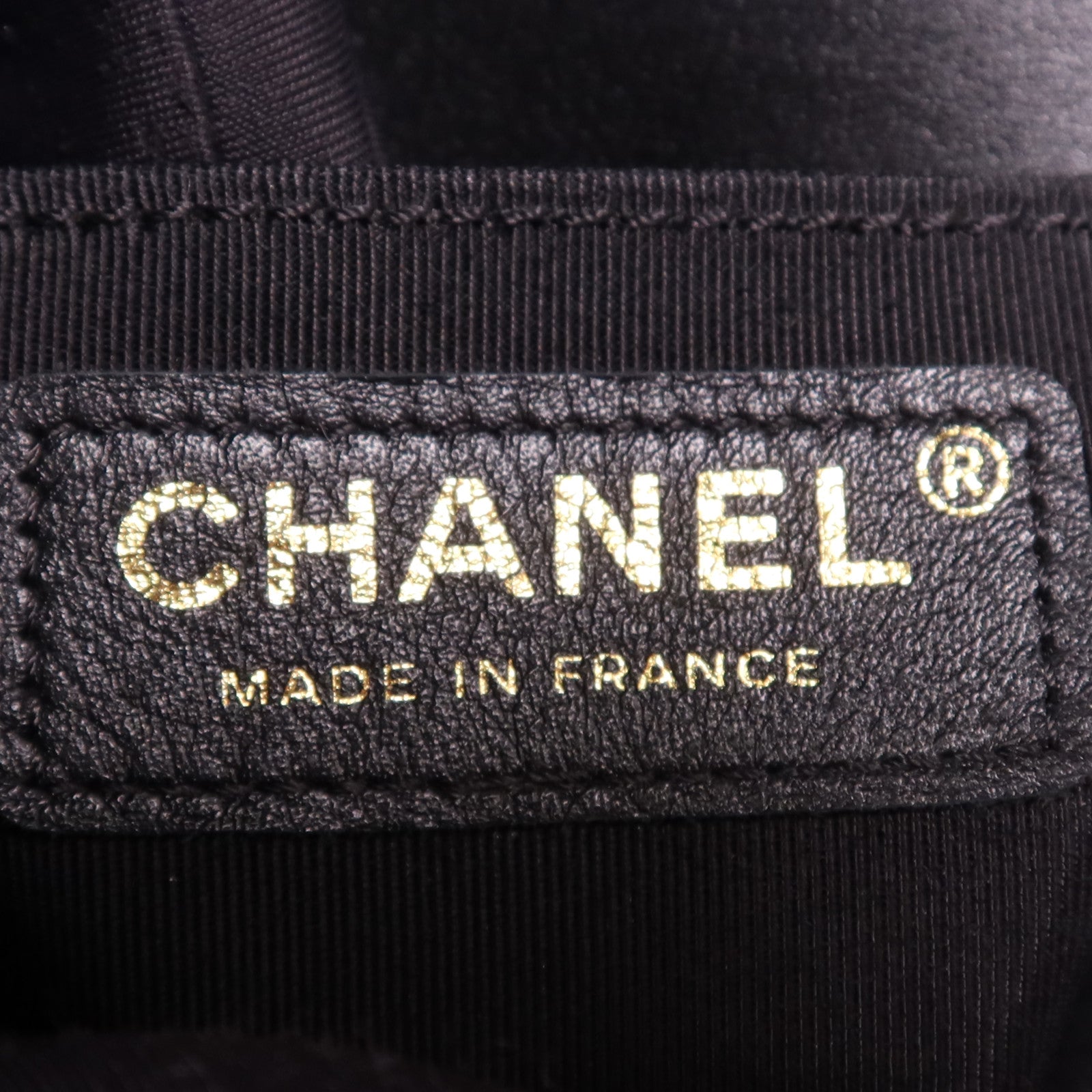 CHANEL 牛皮皮革Boy 20金扣鏈帶肩背袋