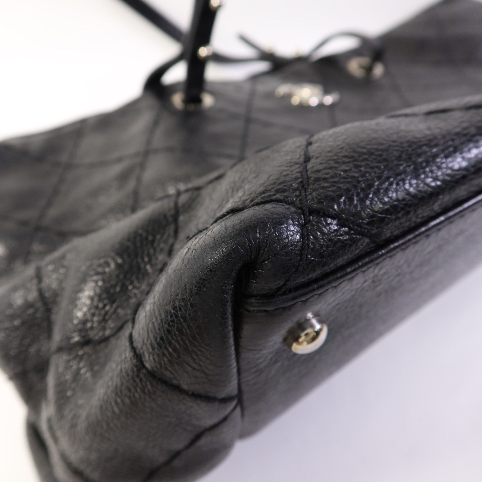 CHANEL 牛皮皮革Tote Bag銀扣肩背袋