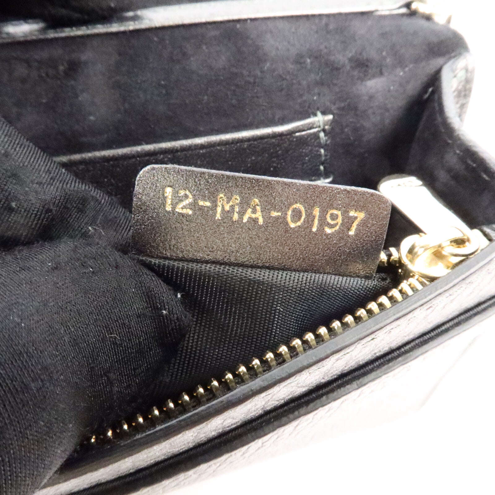 Dior 牛皮皮革Wallet On Cahin手拿包