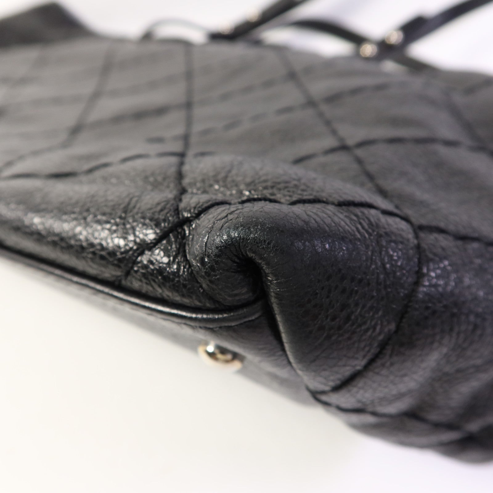 CHANEL 牛皮皮革Tote Bag銀扣肩背袋