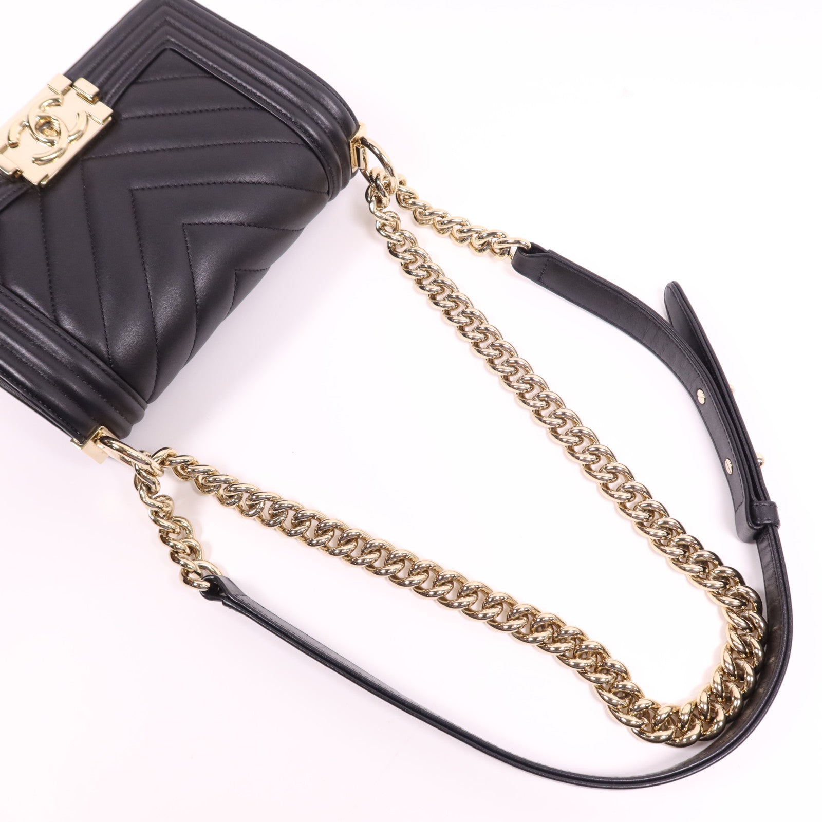 CHANEL 牛皮皮革Boy 20金扣鏈帶肩背袋