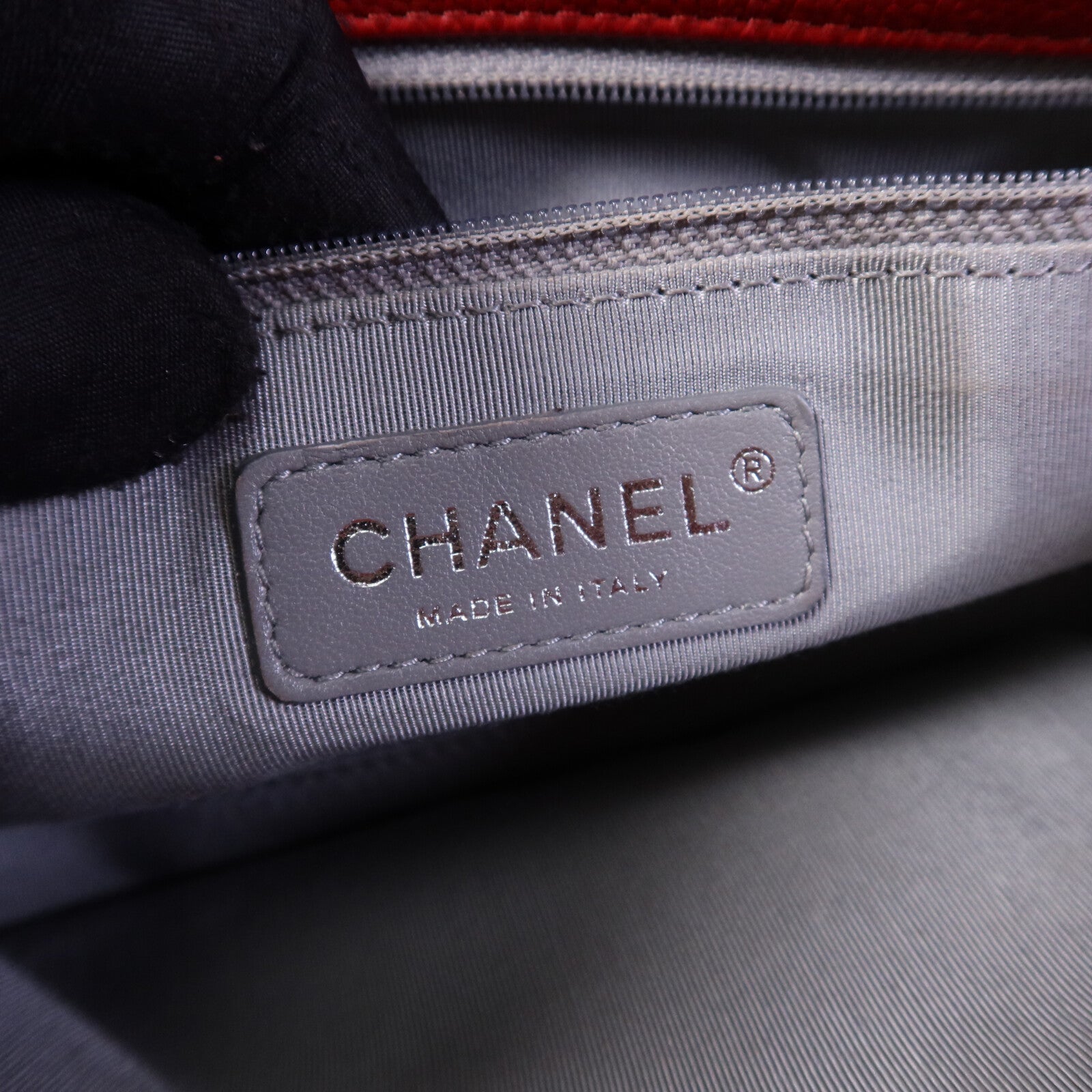 CHANEL 牛皮皮革Petit Timeless銀扣鏈帶肩背袋