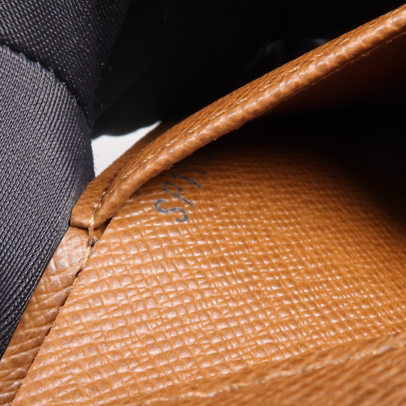 LOUIS VUITTON Monogram Multiple Wallet錢包