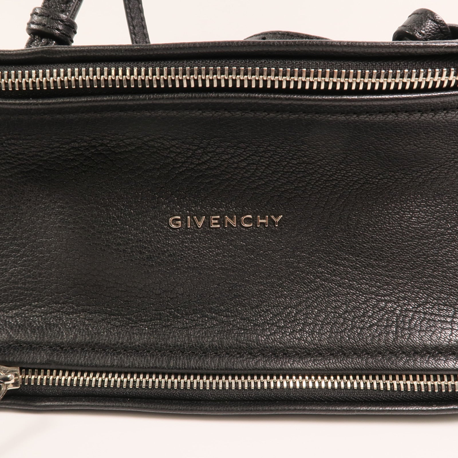 GIVENCHY 牛皮皮革Pandora Mini銀扣肩背袋