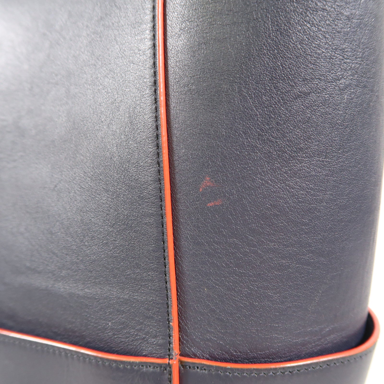 CELINE 牛皮皮革Shoulder Bag金扣肩背袋
