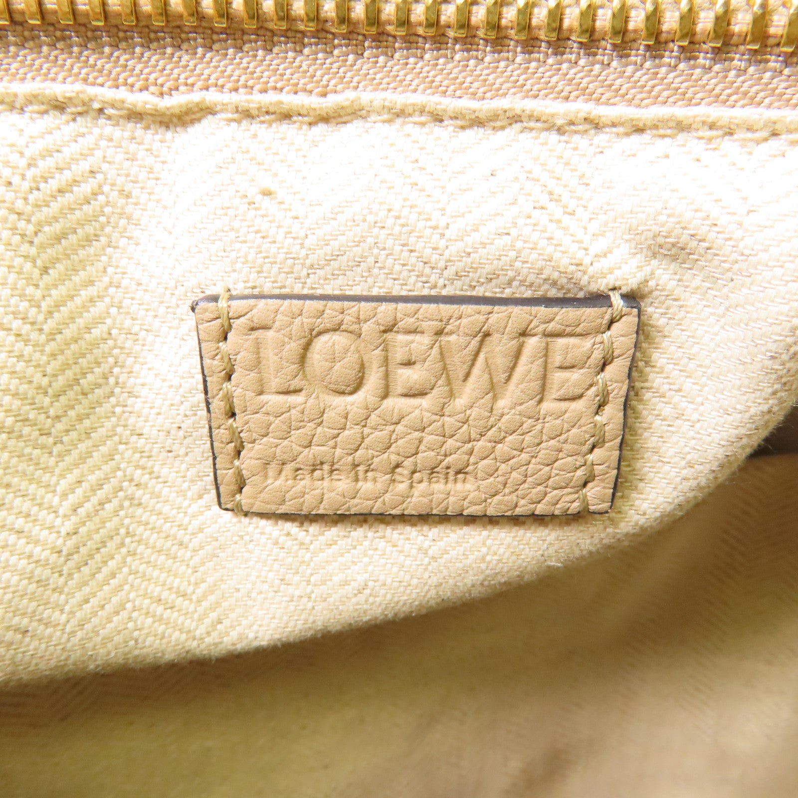 LOEWE 牛皮皮革Puzzle Small金扣手挽肩背兩用袋