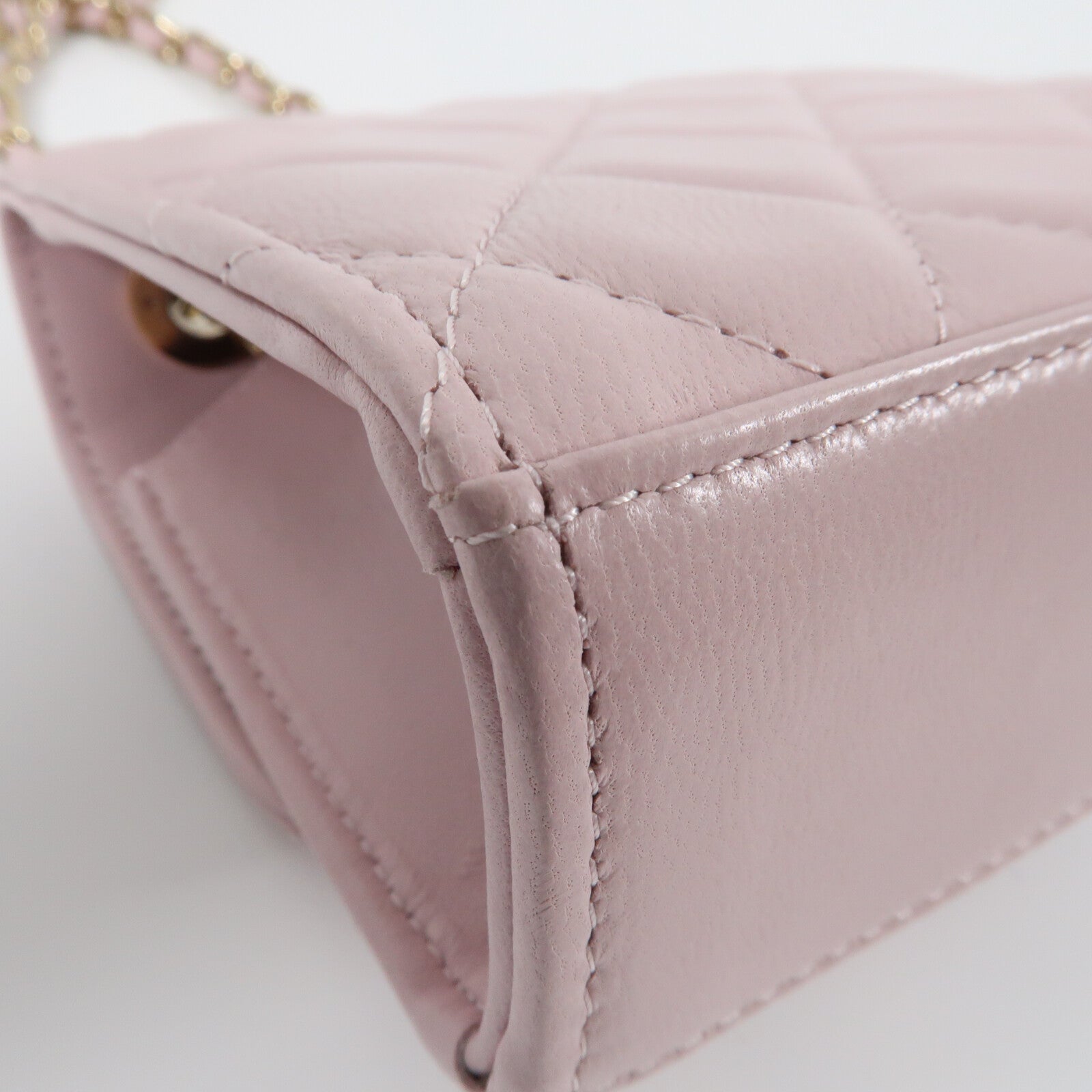 CHANEL 羊皮皮革Trendy CC Mini Bag金扣鏈帶肩背袋