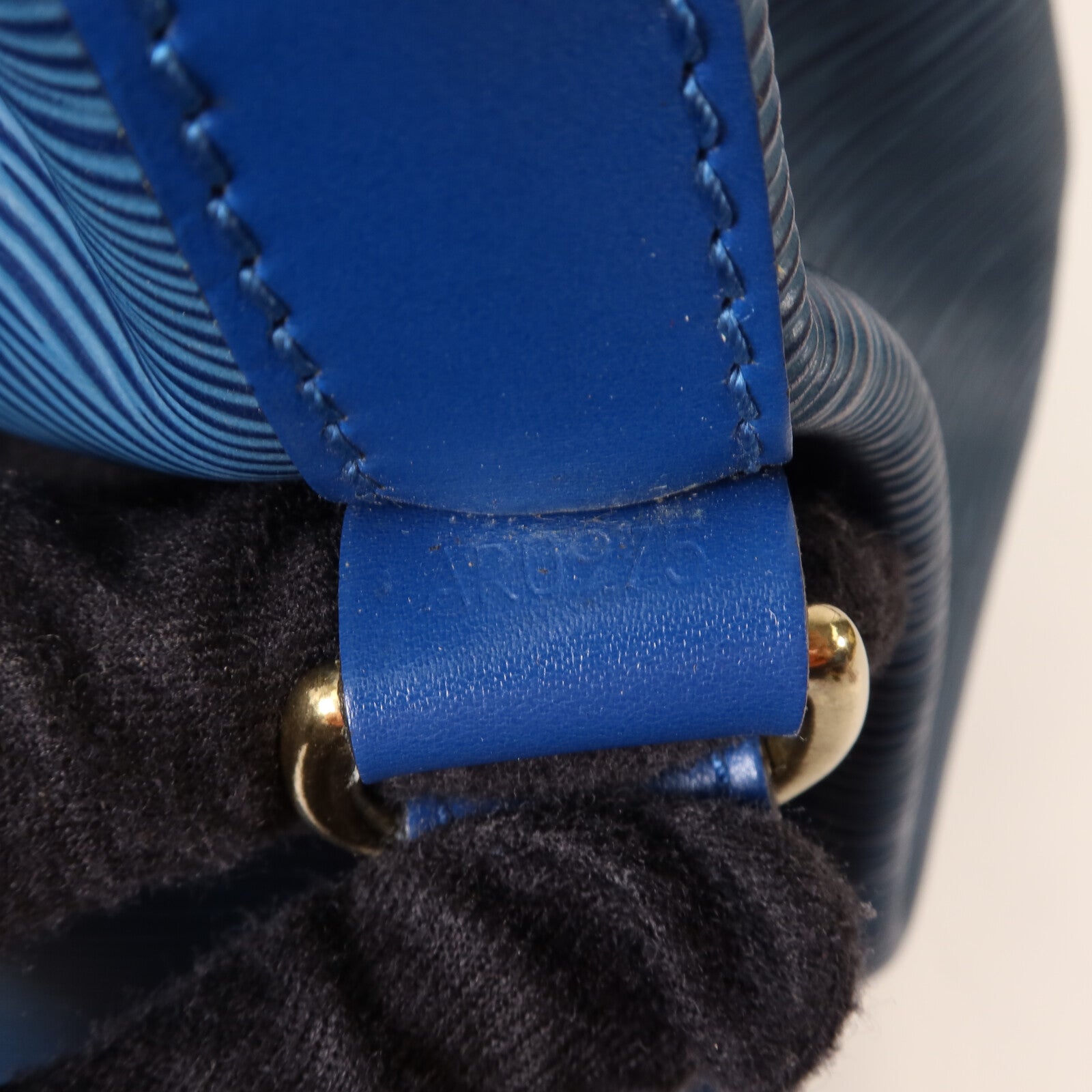 LOUIS VUITTON Epi Noe肩背袋