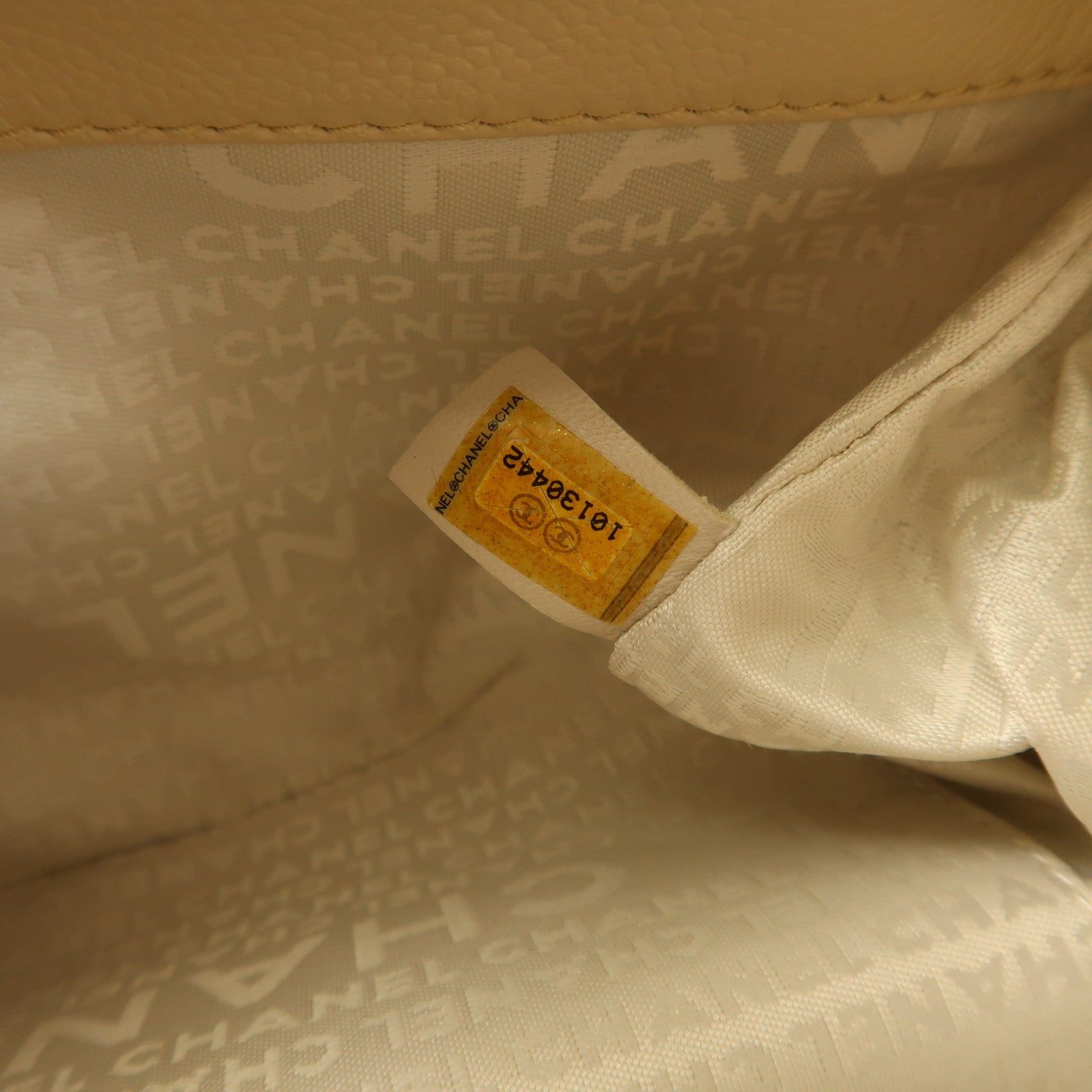 CHANEL 牛皮皮革Quilted Mademoiselle Flap Bag肩背袋