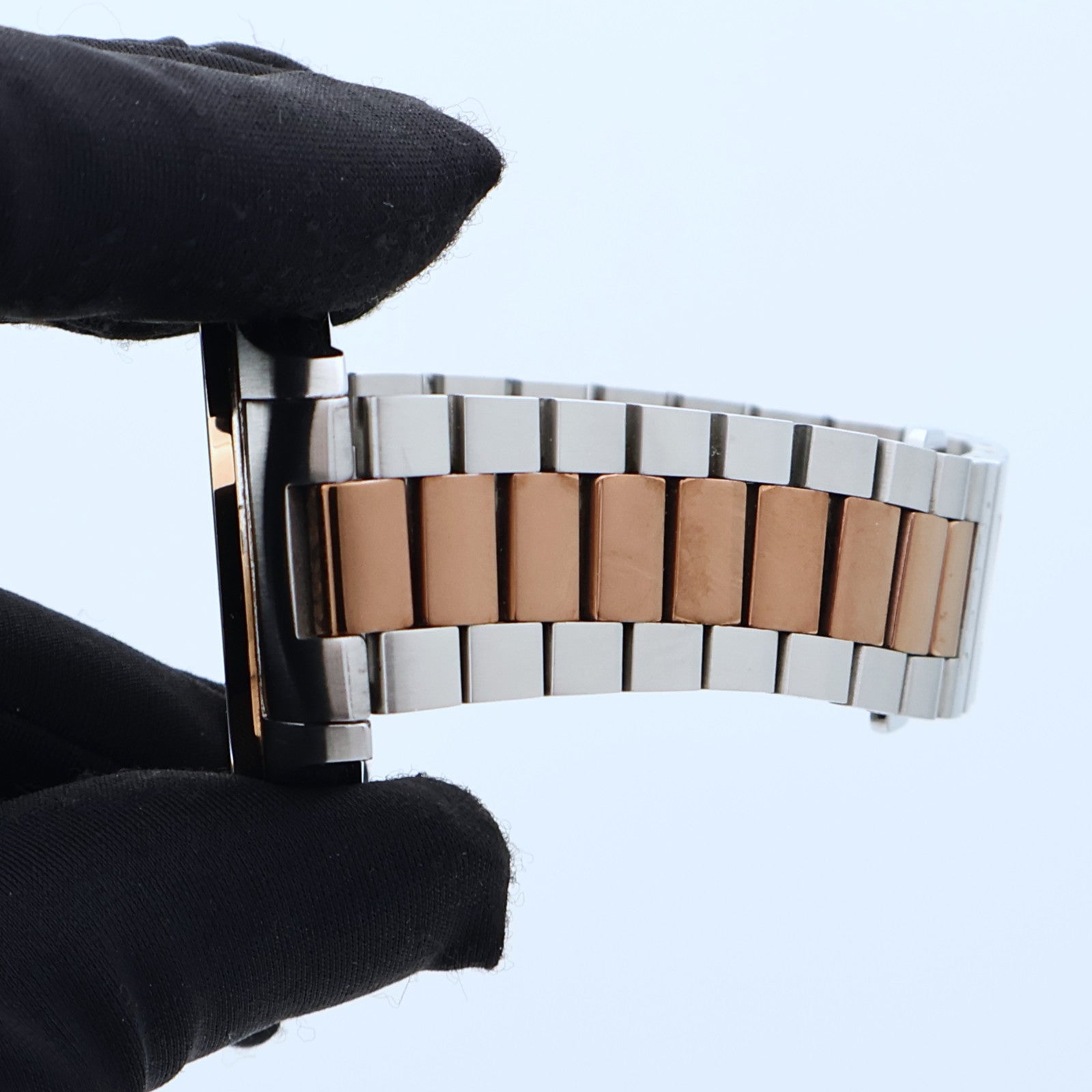 GUCCI G-Timeless YA126447