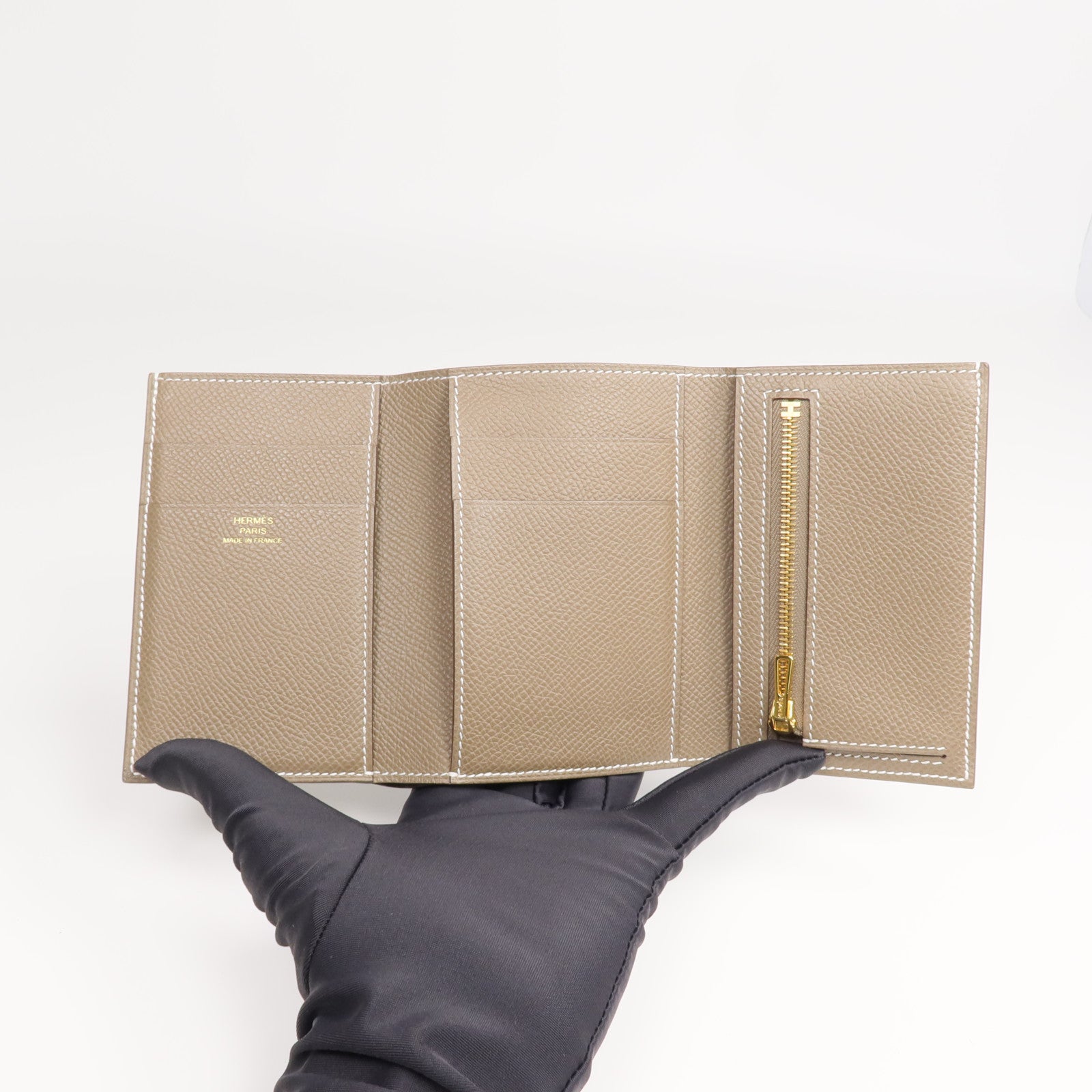 HERMES Epsom皮革Bearn Compact Wallet金扣錢包Etoupe