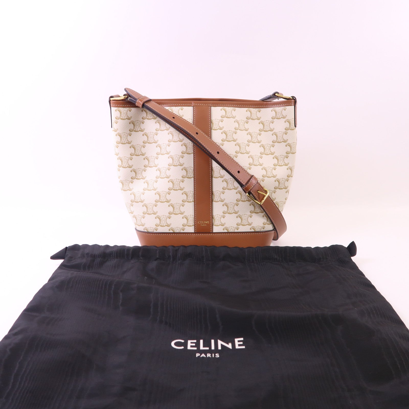 CELINE 塗層帆布Triomphe Small Bucket Bag金扣肩背袋