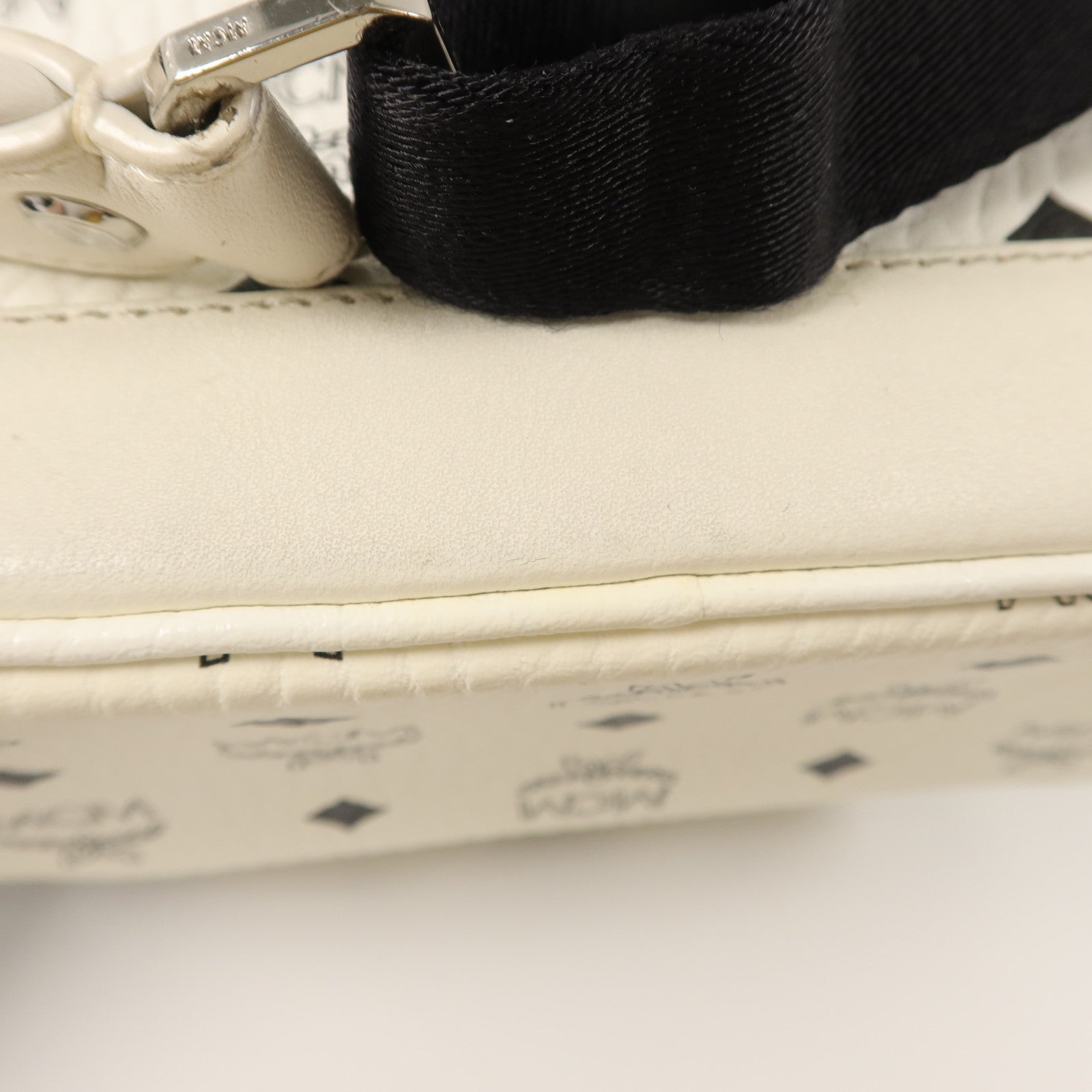 MCM 塗層帆布Stark Backpack背包