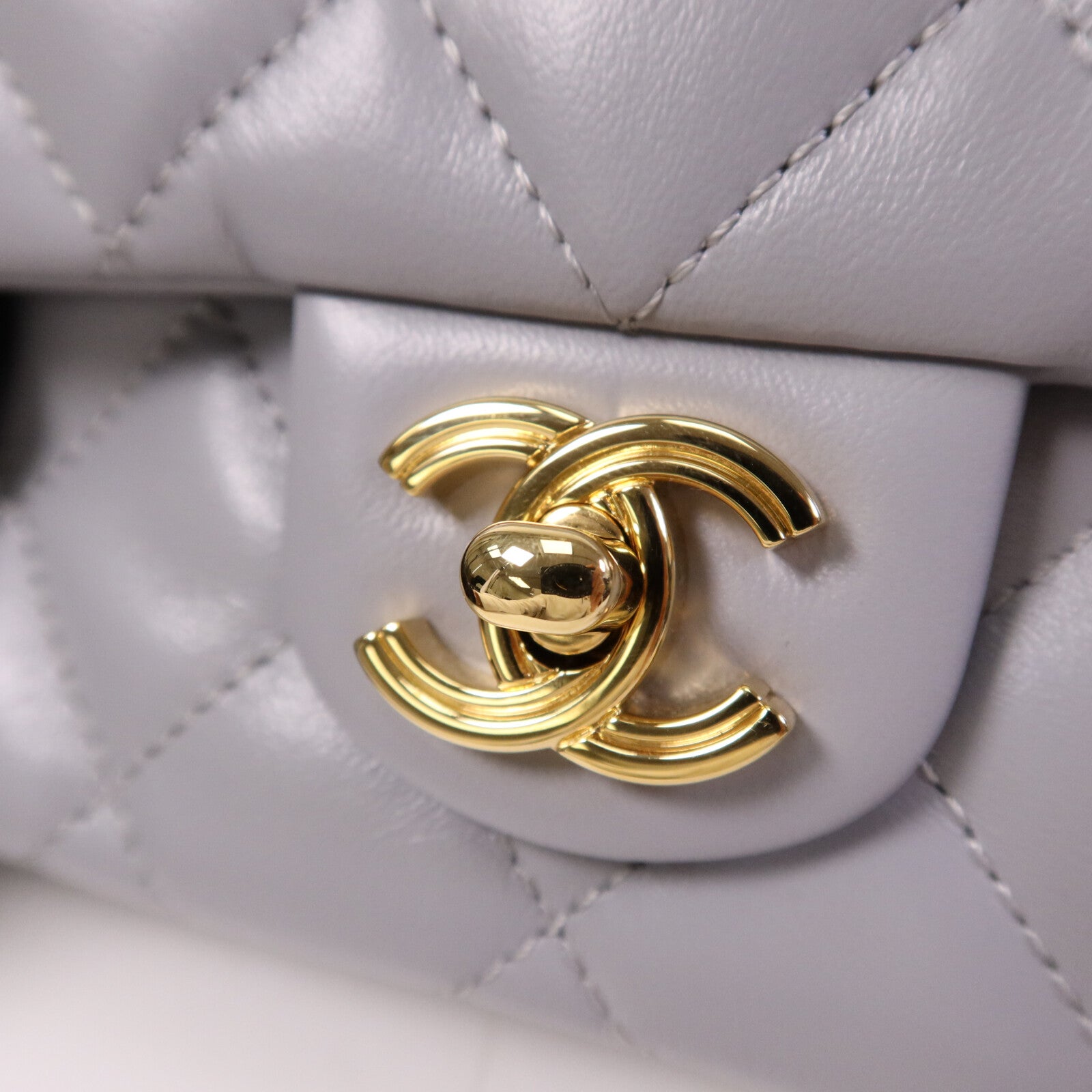 CHANEL 羊皮皮革Chain Shoulder金扣手挽肩背兩用袋